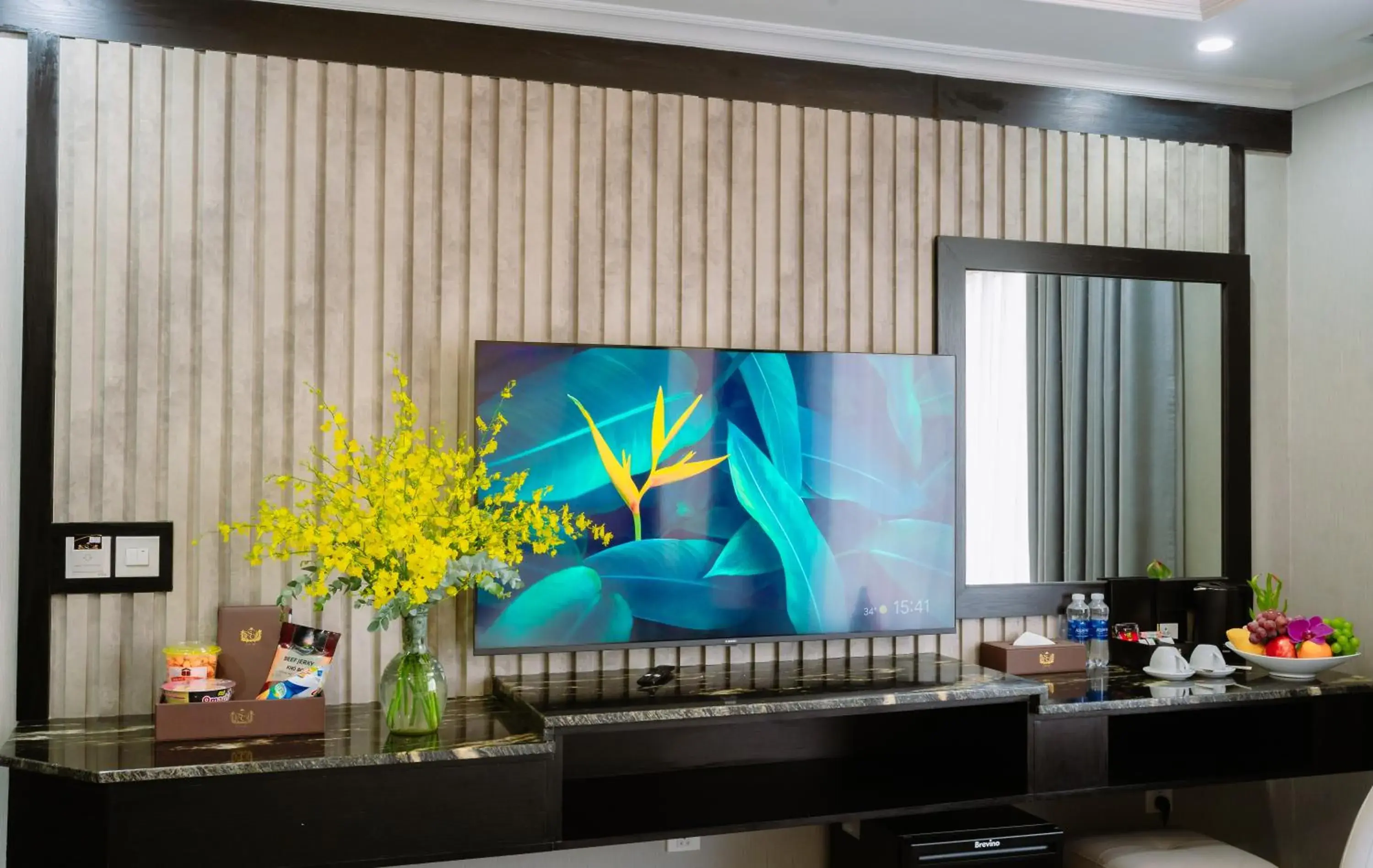 Deluxe Double or Twin Room with City View - single occupancy in SC Luxury Hotel Deluxe Double or Twin Room with City View - single occupancy in SC Luxury Hotel