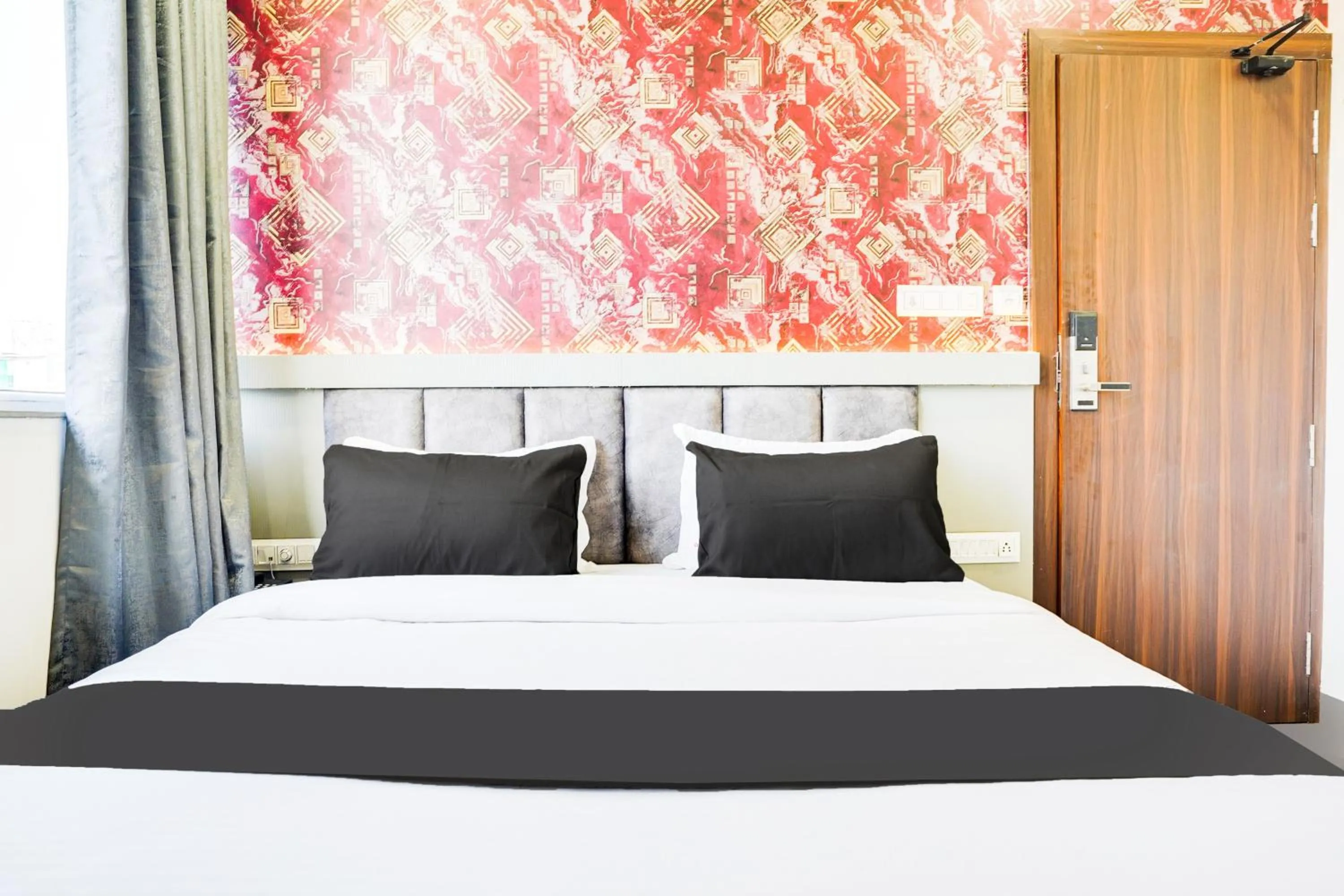 Bedroom, Bed in Super Collection O Panchvati Regency