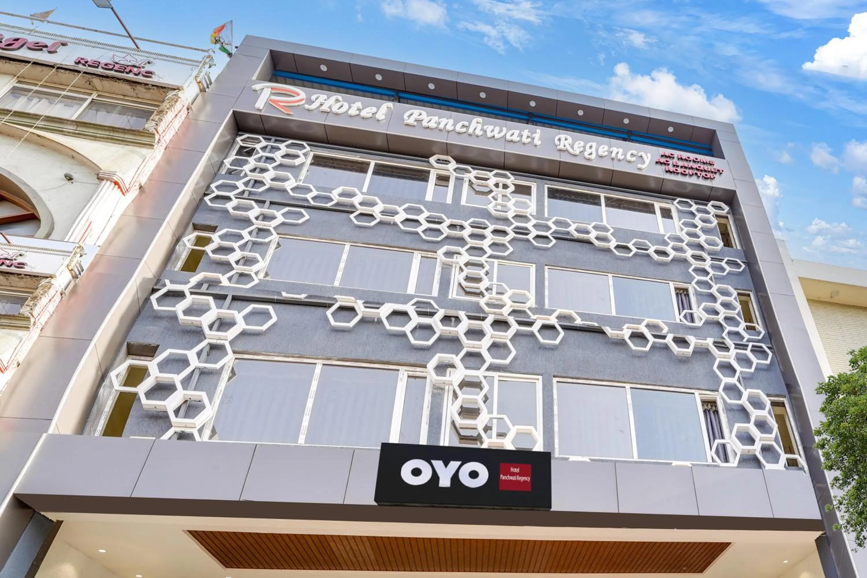 Facade/entrance in Super Collection O Panchvati Regency