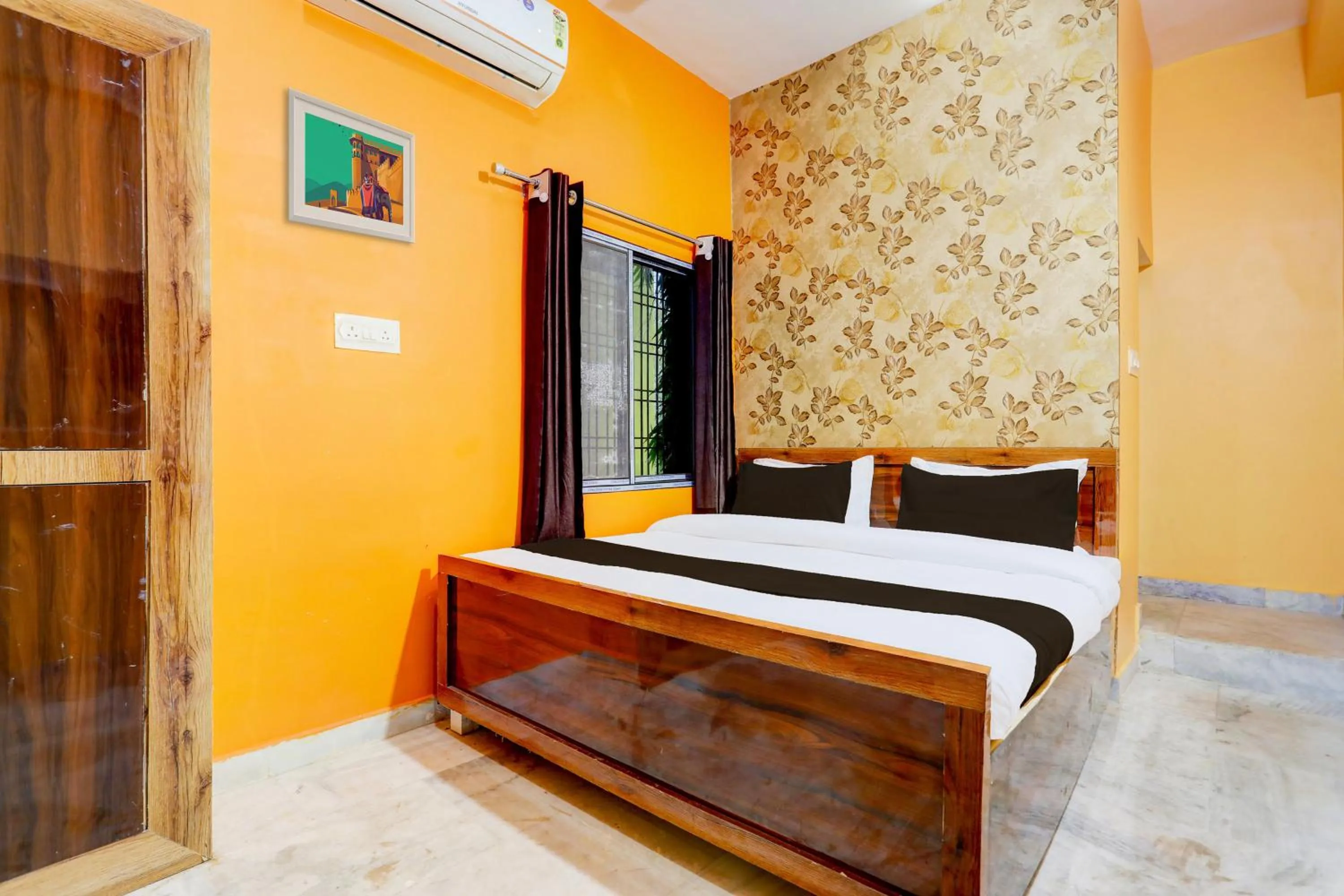 Bedroom, Bed in Hotel O Value