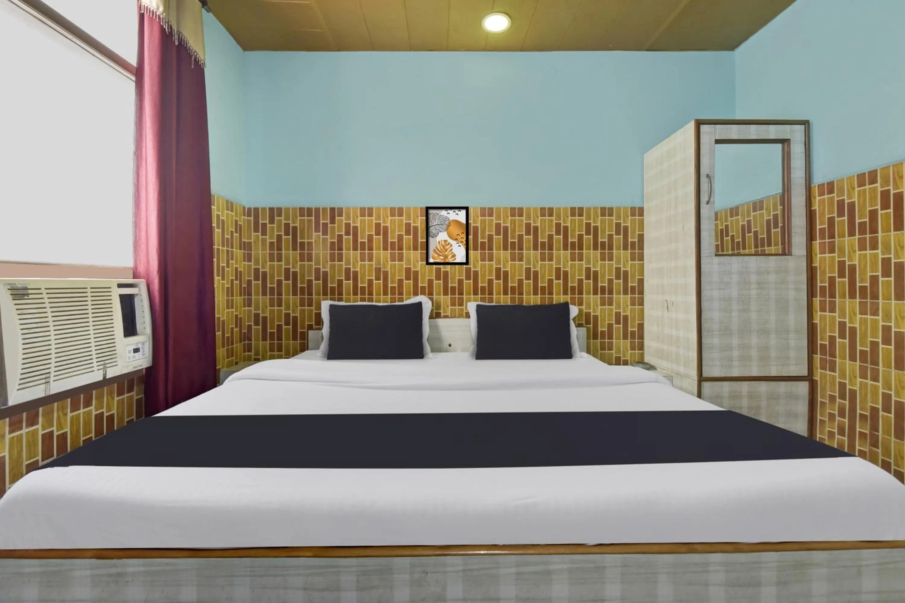 Bedroom in Hotel O Indira