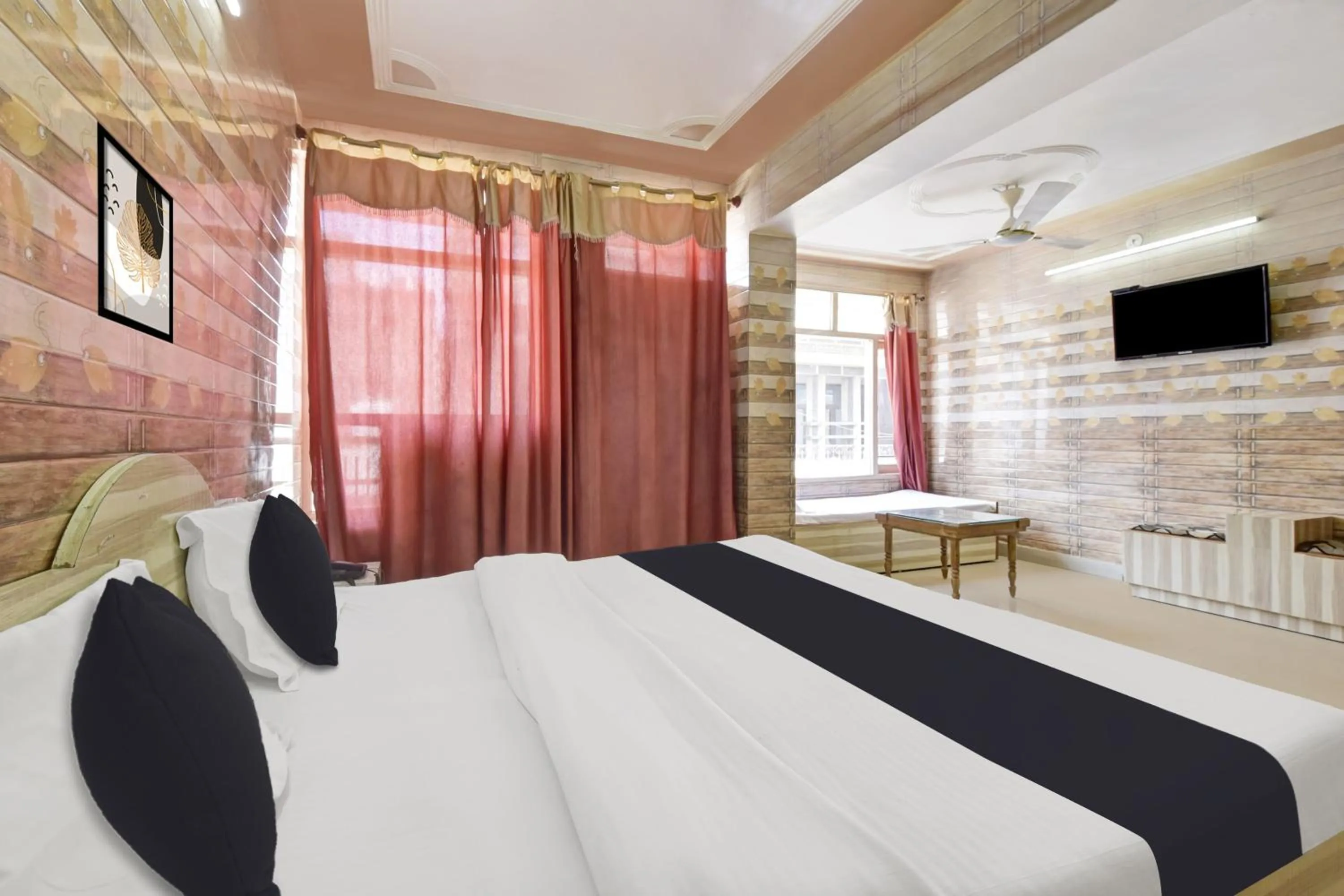 Bedroom in Hotel O Indira