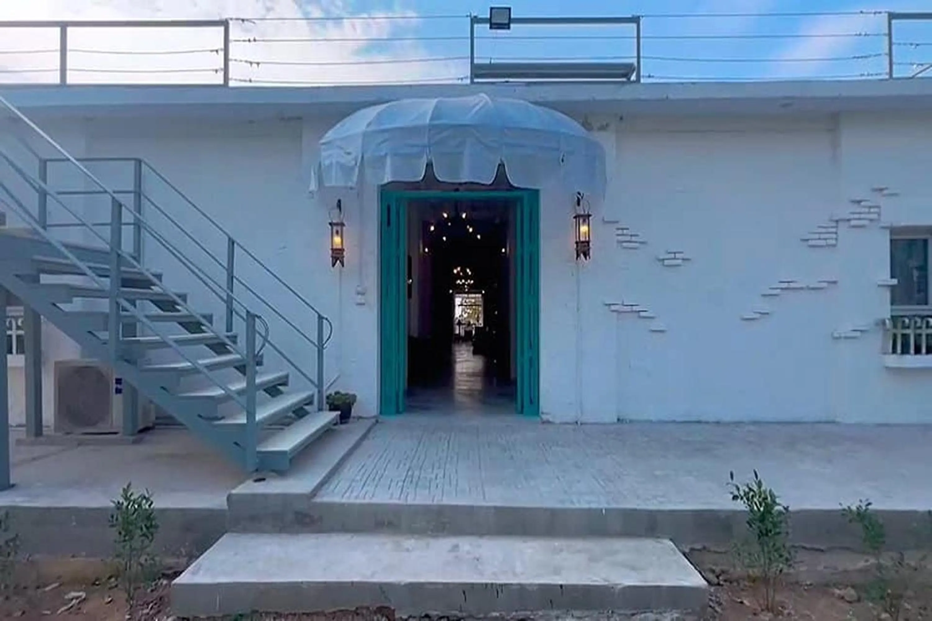 Property building in Khao Chi Chan Resort