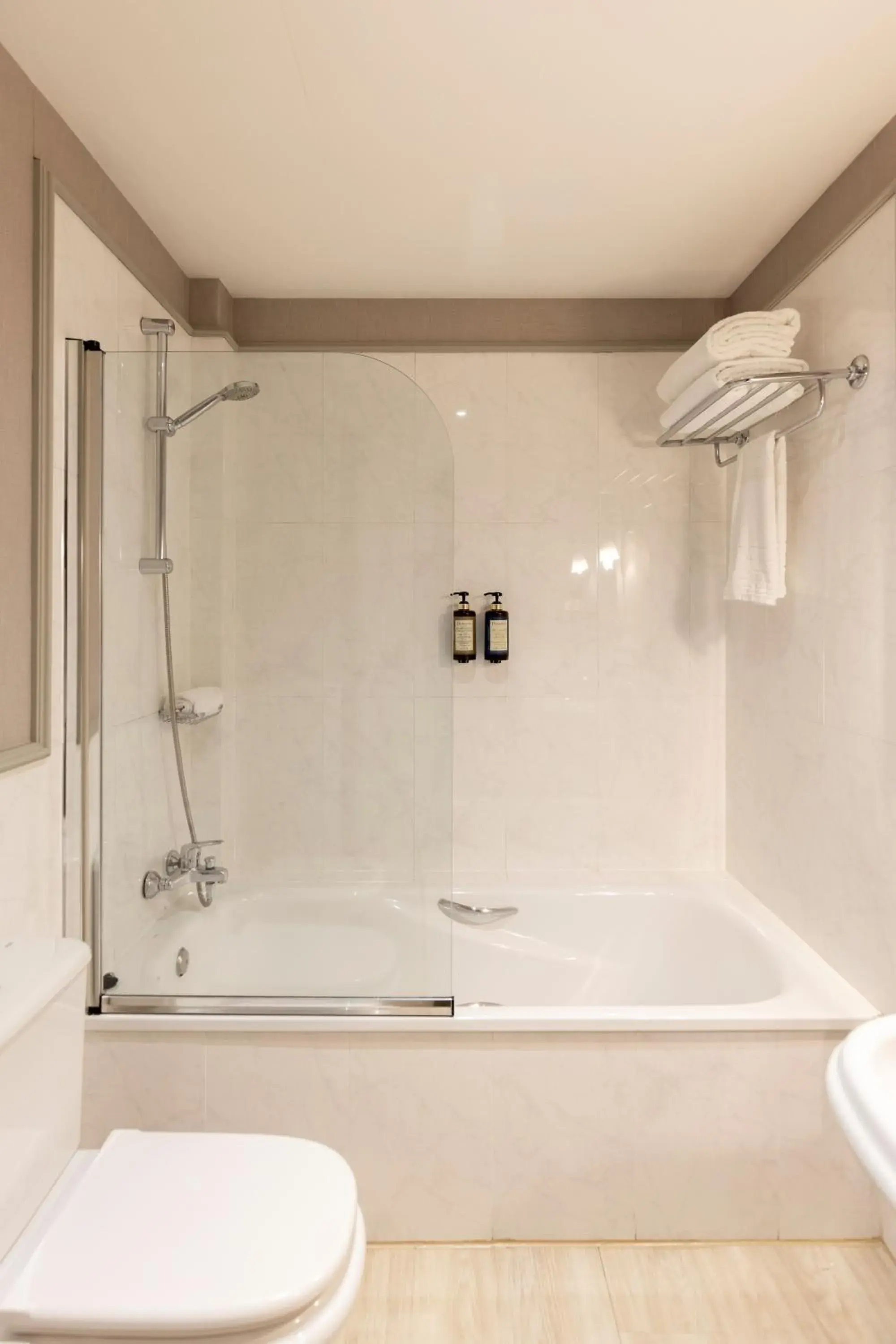 Single Room - single occupancy in Hotel PAX Torrelodones Single Room - single occupancy in Hotel PAX Torrelodones