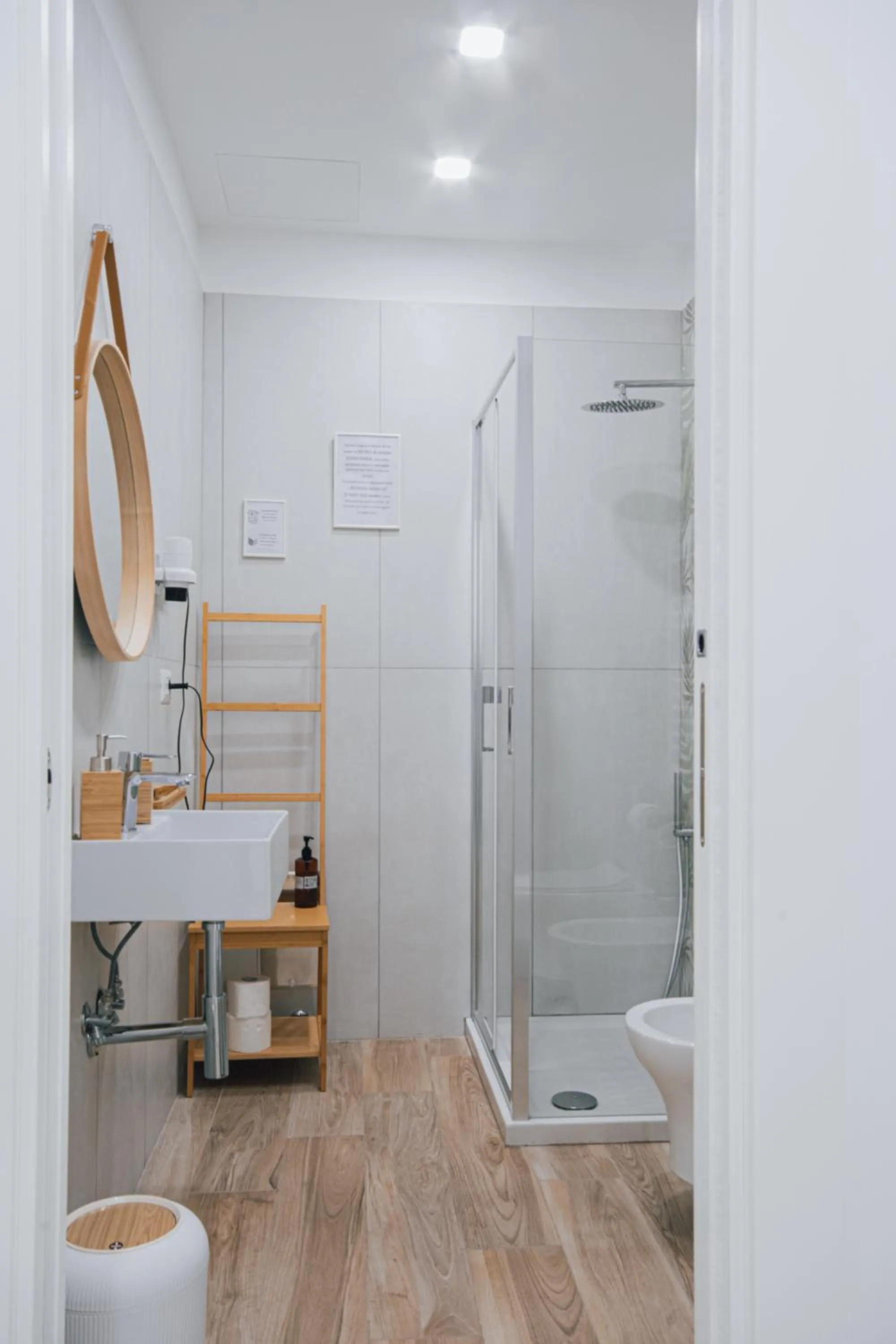 Shower in B&B Lara's Home by I Borbone