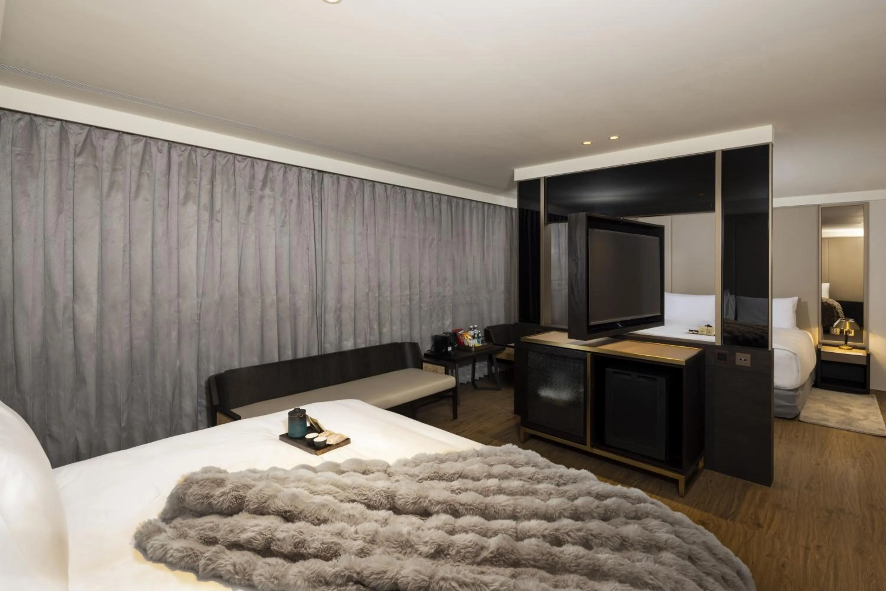 Bed in Voyage Kaohsiung By Cosmos Oasis