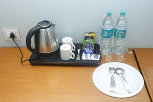Coffee/tea facilities in The Hub Link