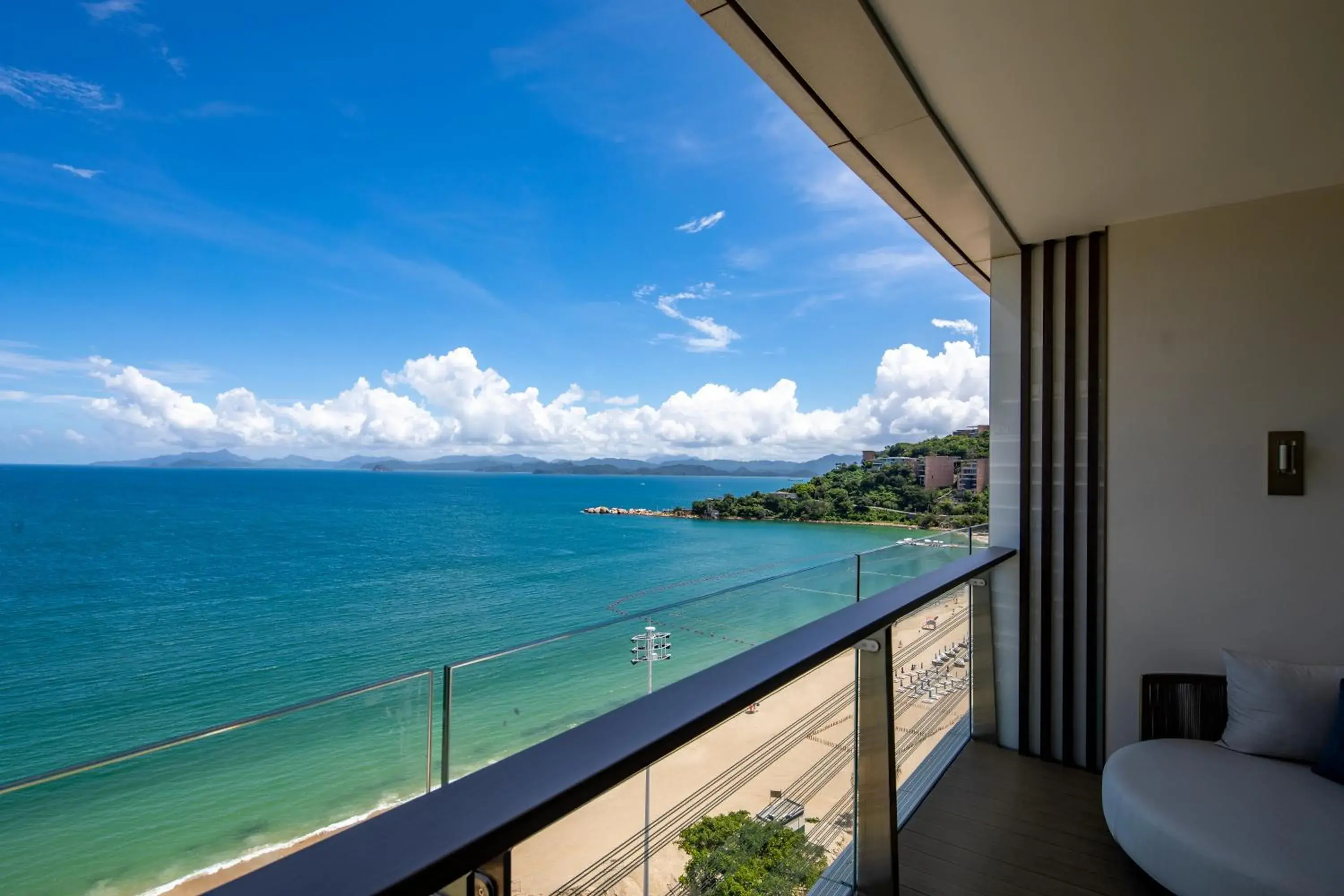 Twin Room with Sea View in MGM Shenzhen Twin Room with Sea View in MGM Shenzhen