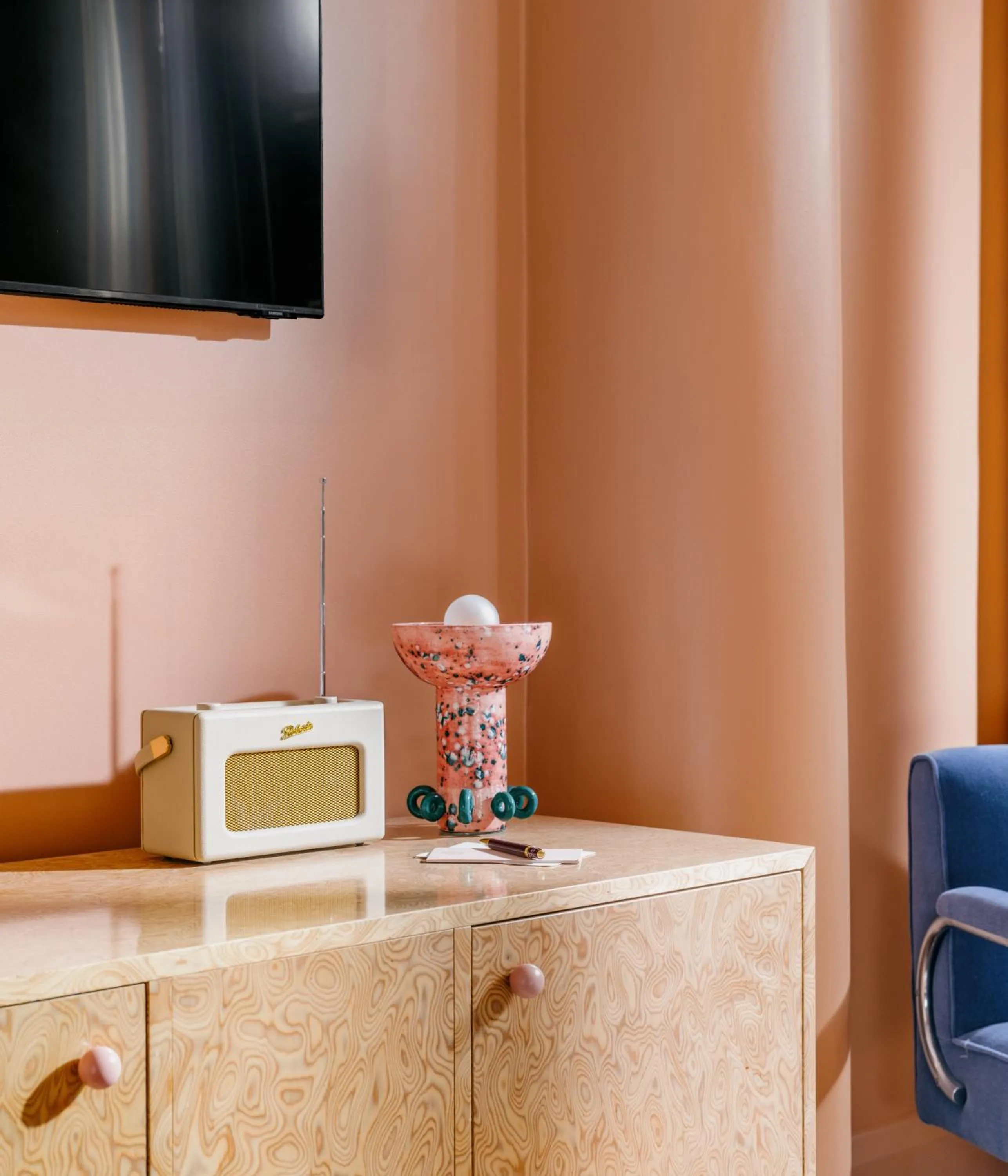 TV and multimedia in The Hoxton, Florence