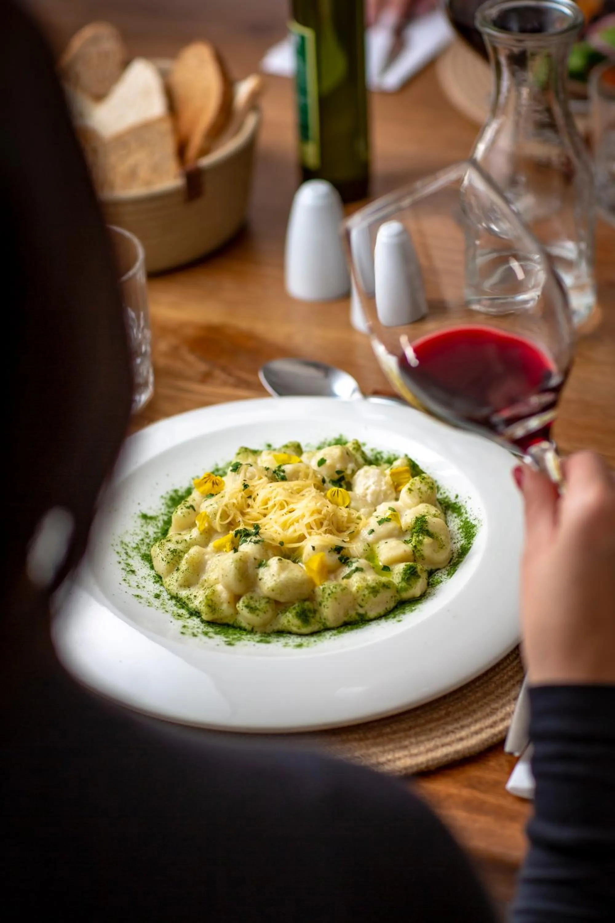 Restaurant/places to eat in Amerian Chacras de Coria