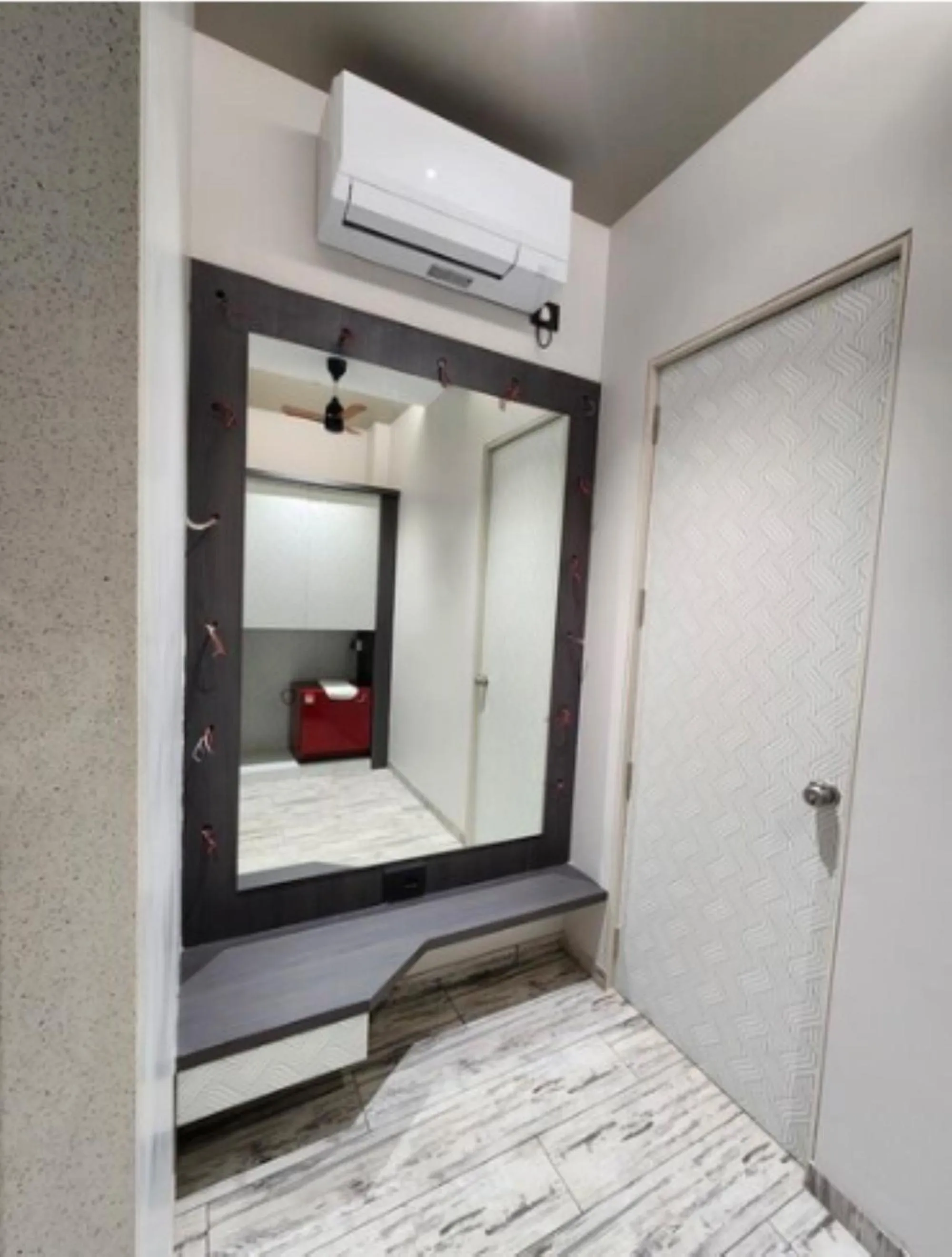 Bed in Hotel Statusinn, Ichalkaranji