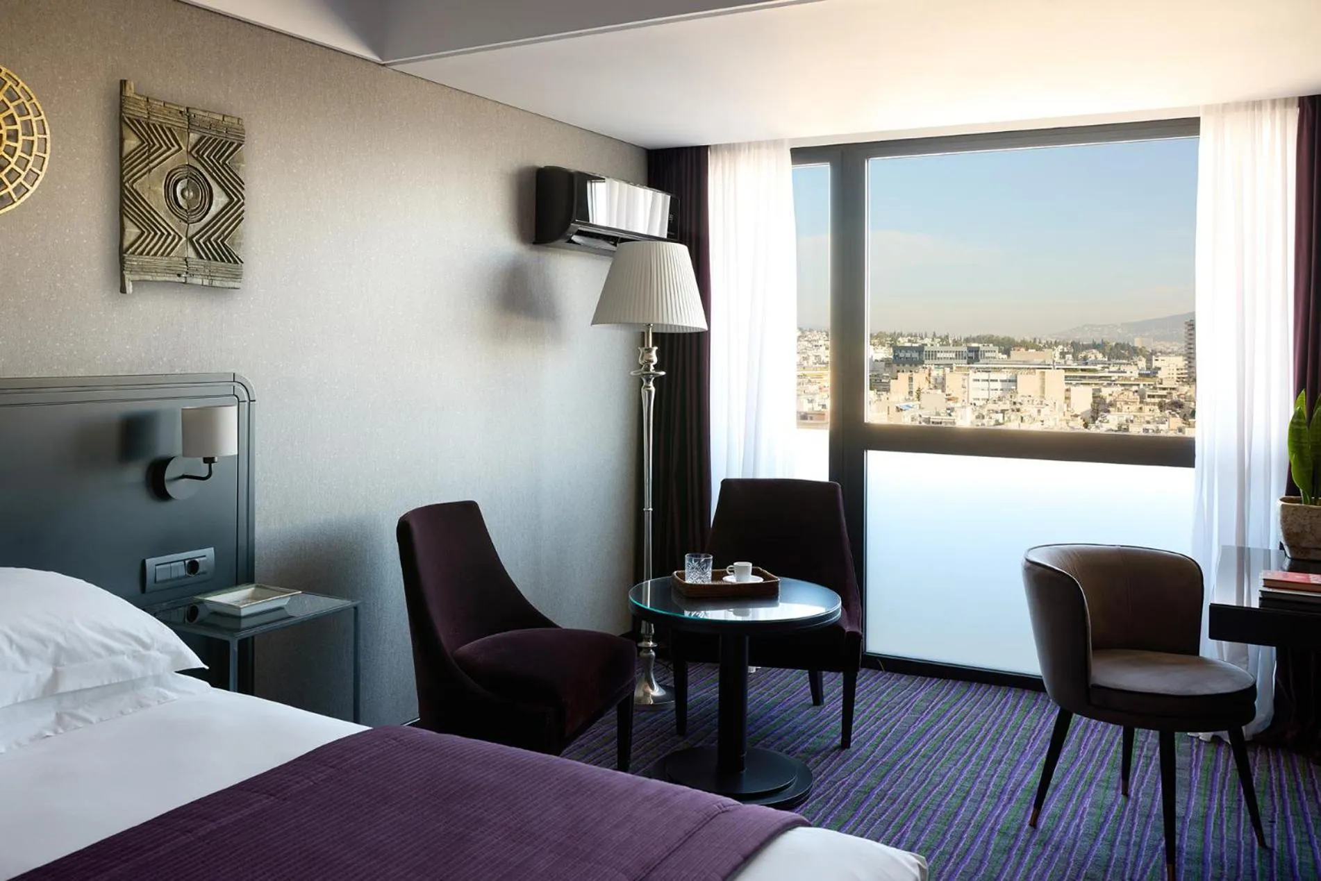 Seating area, Bed in President Hotel Athens