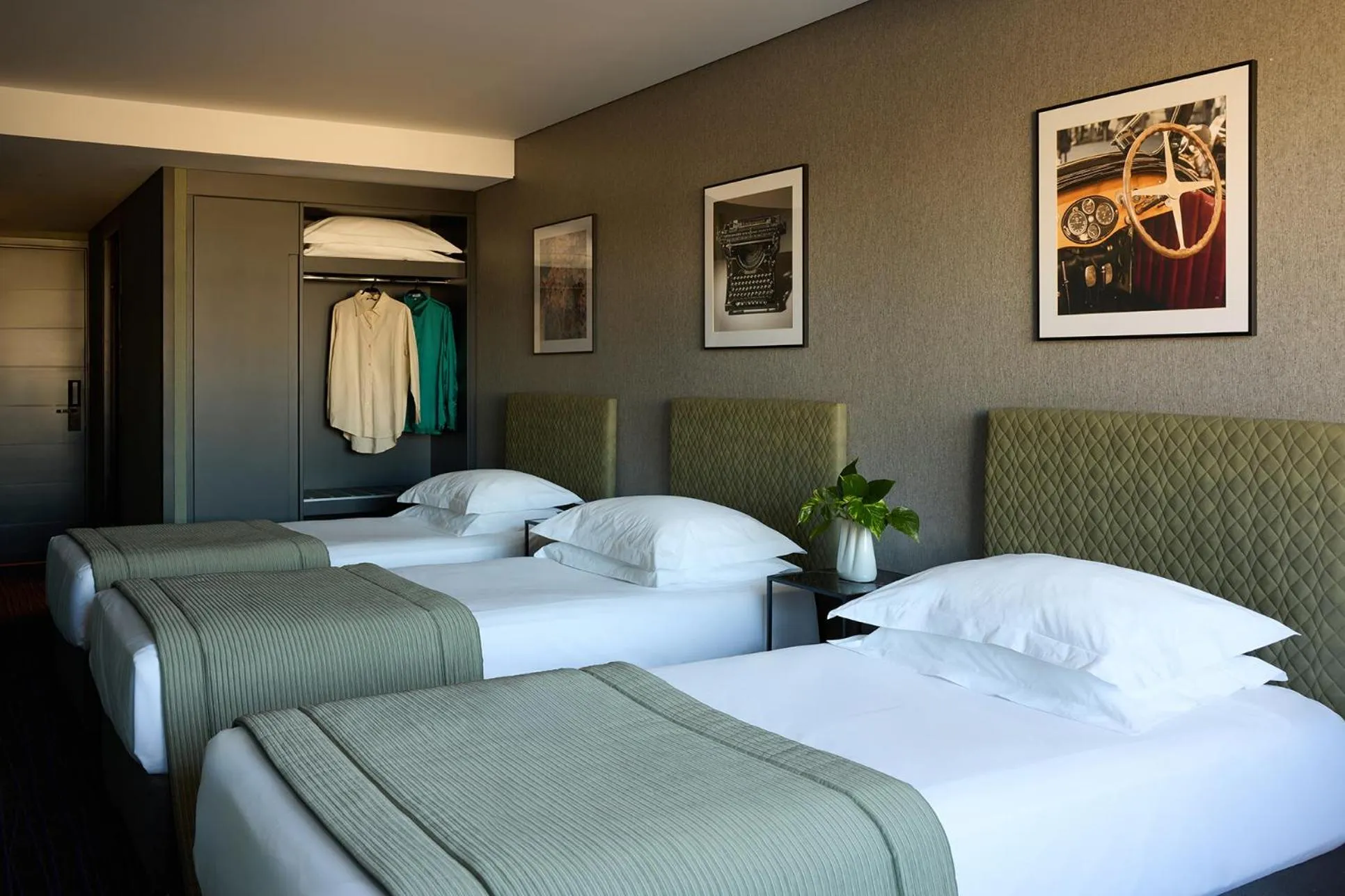 Bed in President Hotel Athens