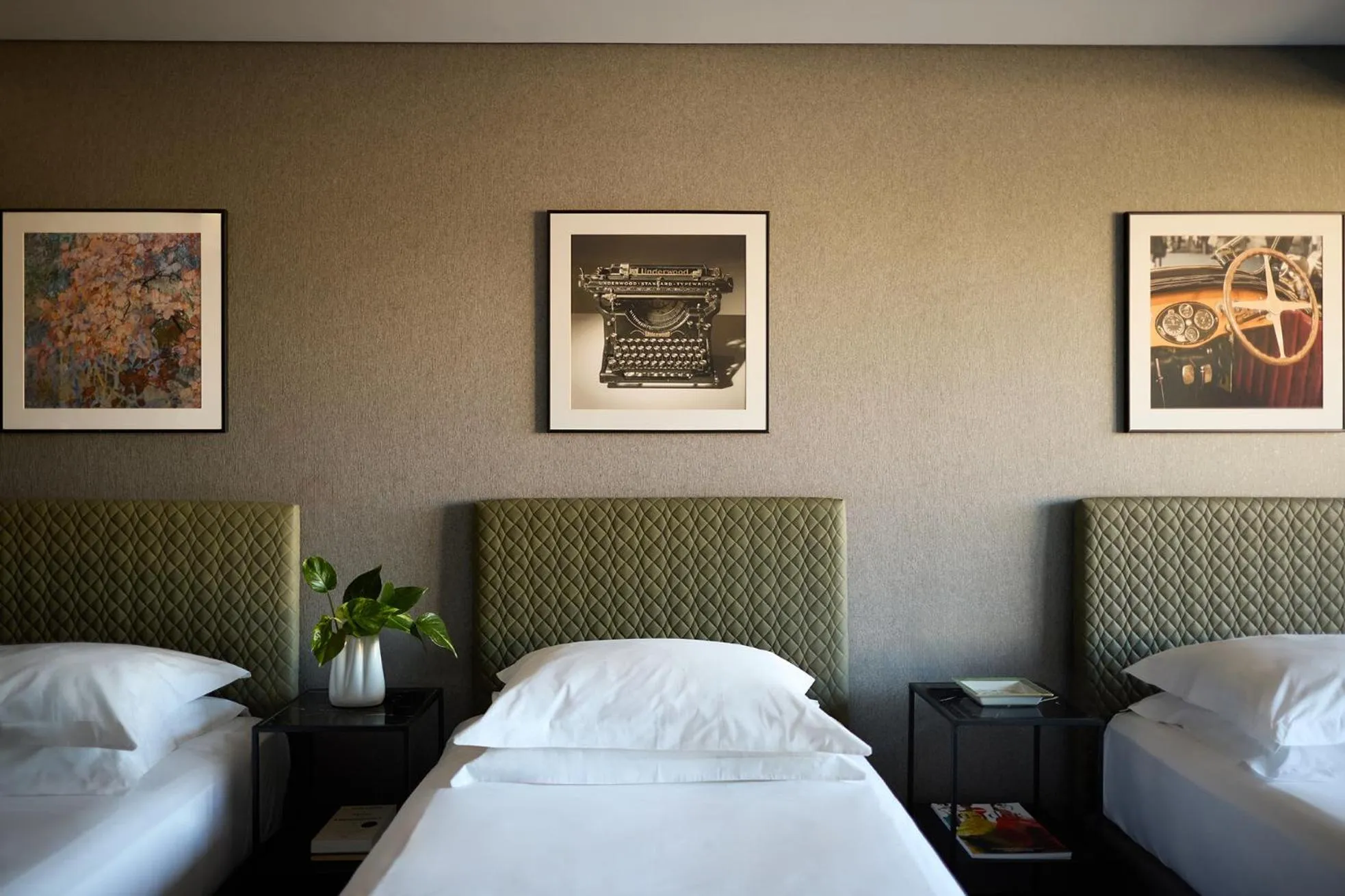 Bed in President Hotel Athens