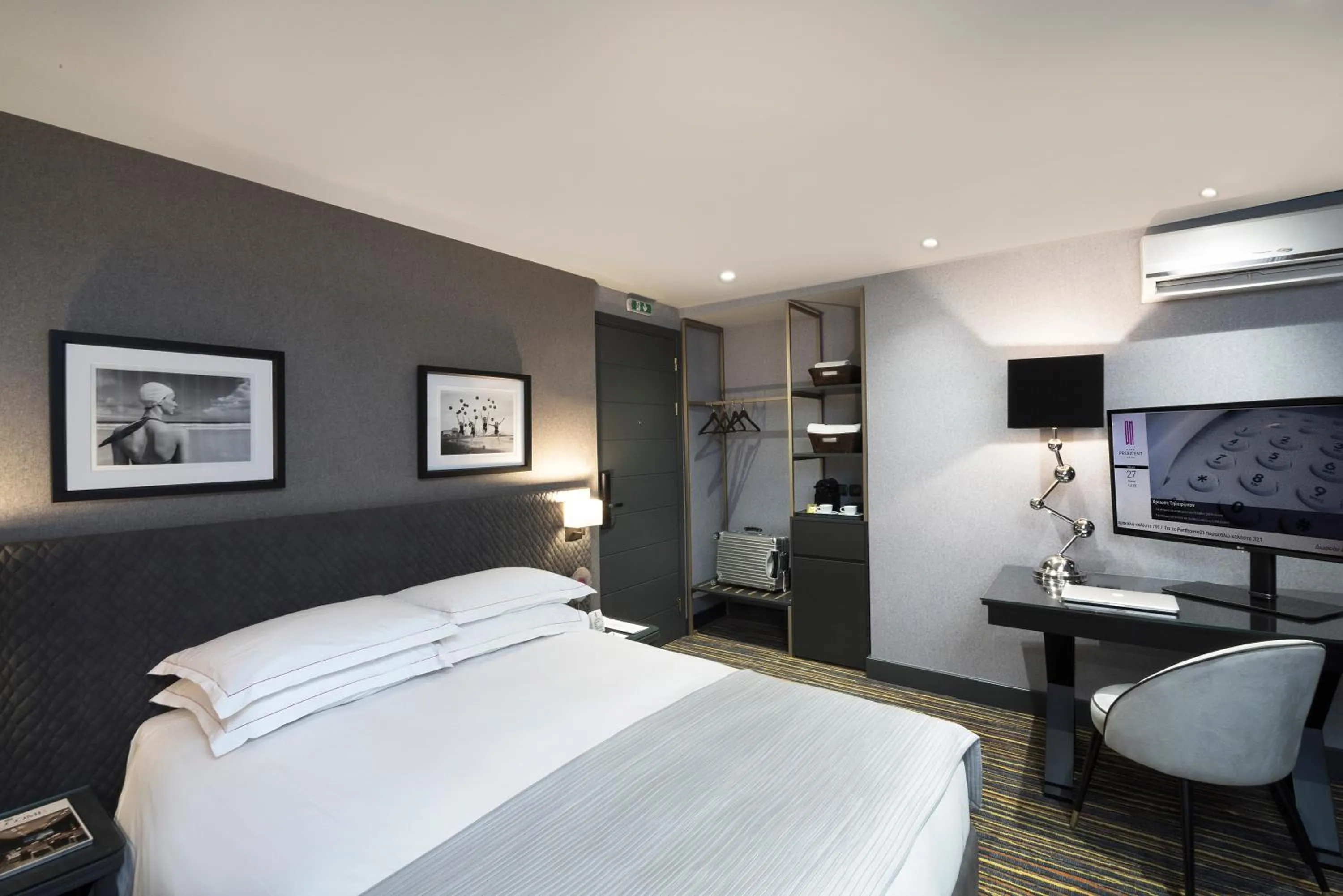 Bed in President Hotel Athens