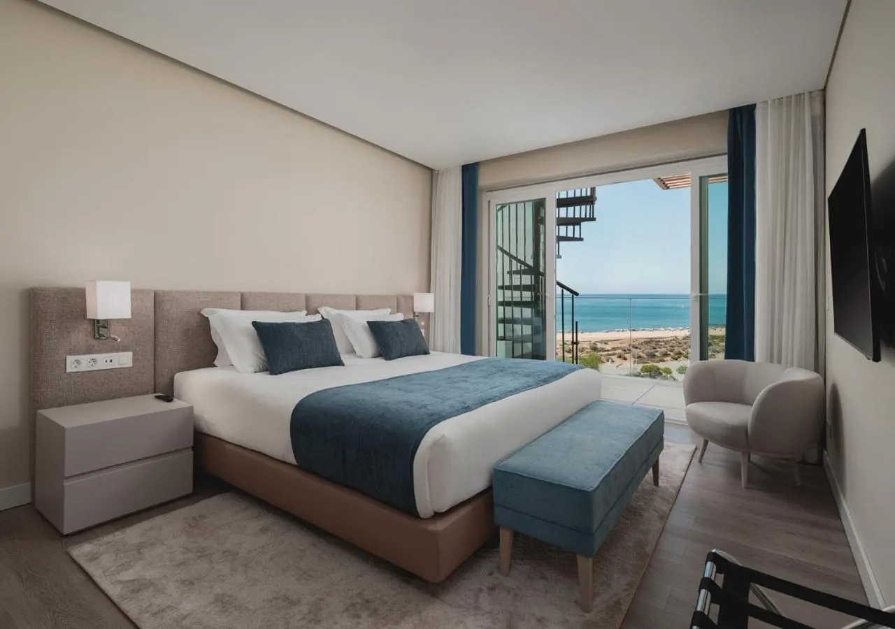 Bedroom, Bed in Dom Pedro Residences