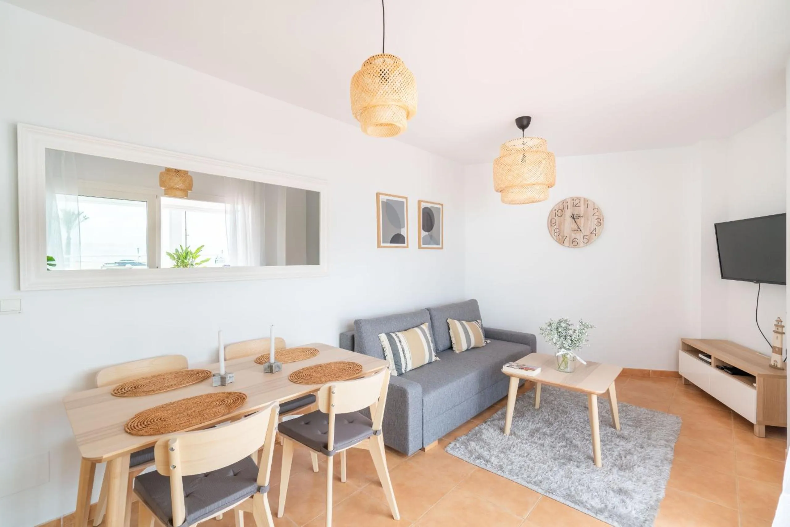 TV and multimedia in AlmeriaSuite Mojacar Breeze Apartments