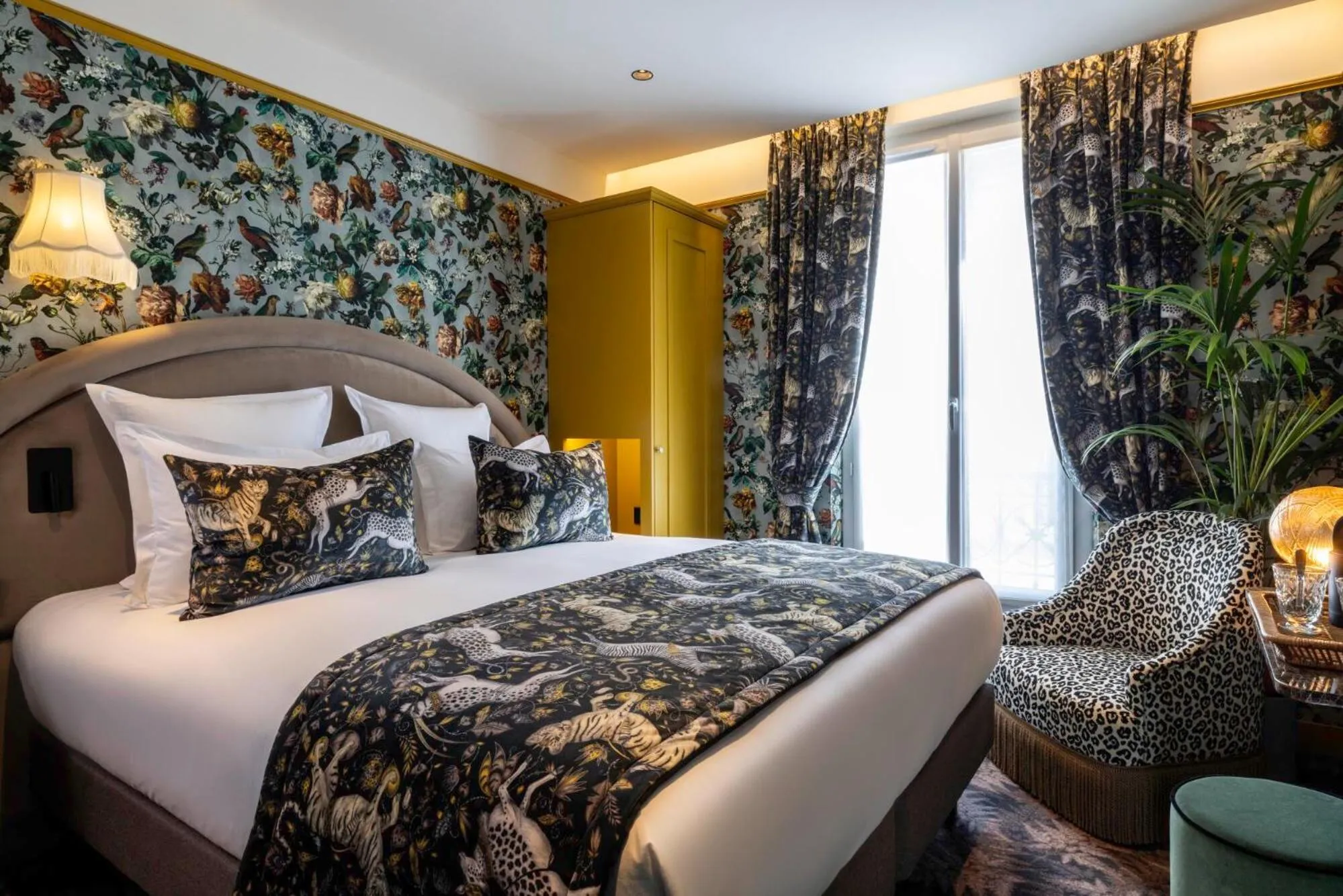 Bedroom, Bed in Hôtel Ginette à la Folie & Spa