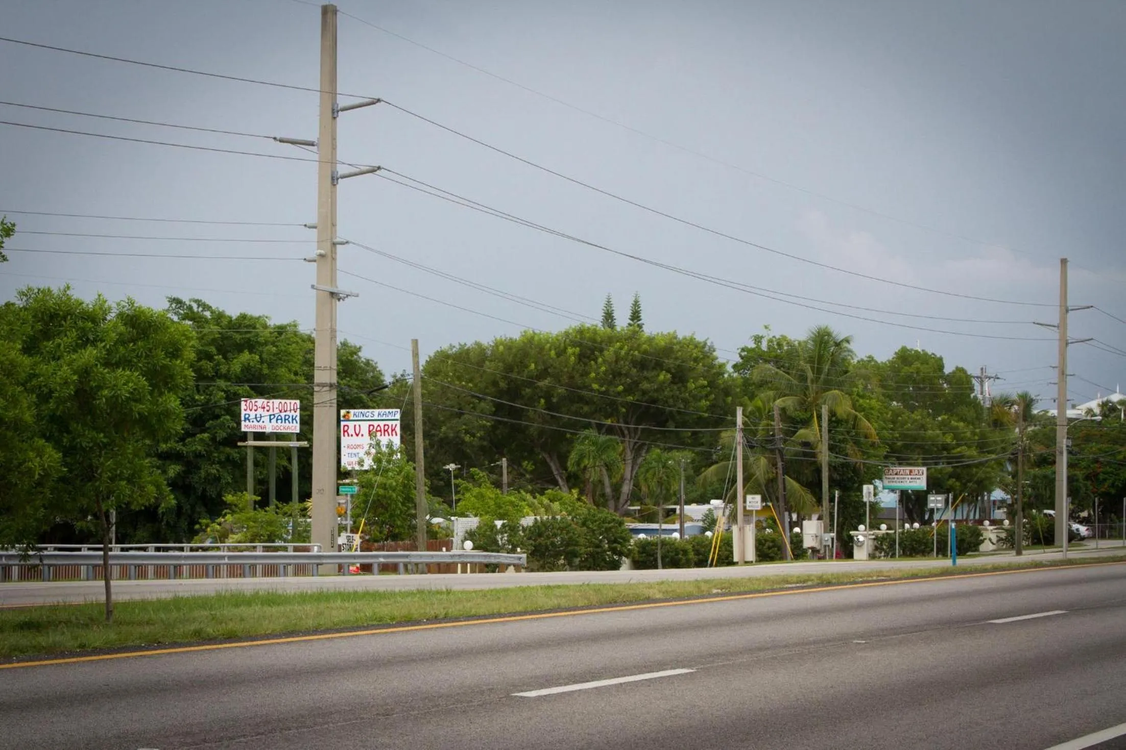 Property logo or sign in Kings Kamp