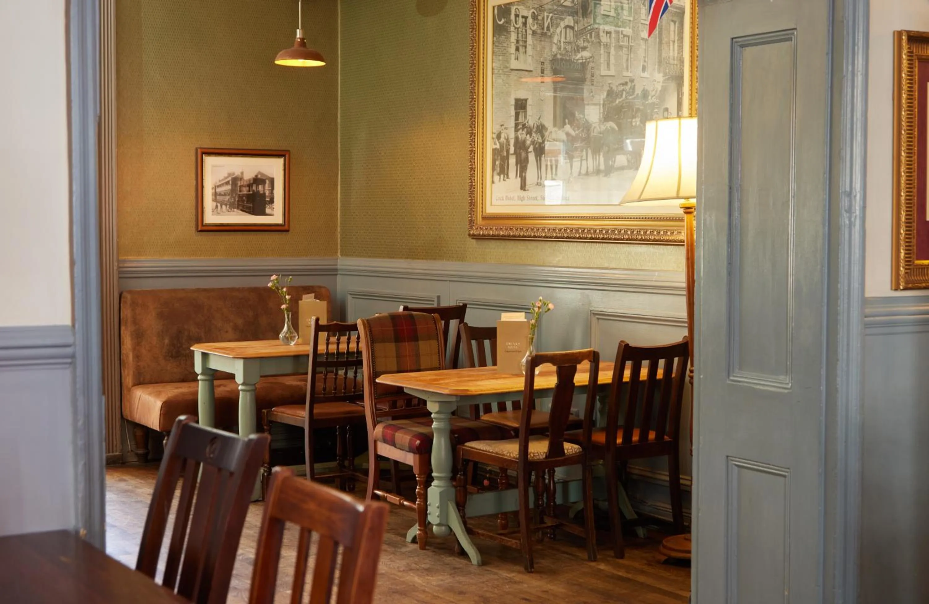 Restaurant/places to eat in Cock Hotel by Greene King Inns