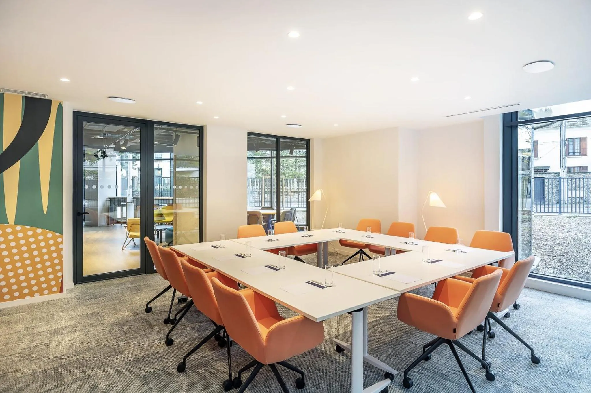 Meeting/conference room in Holiday Inn Express Paris - Poissy by IHG