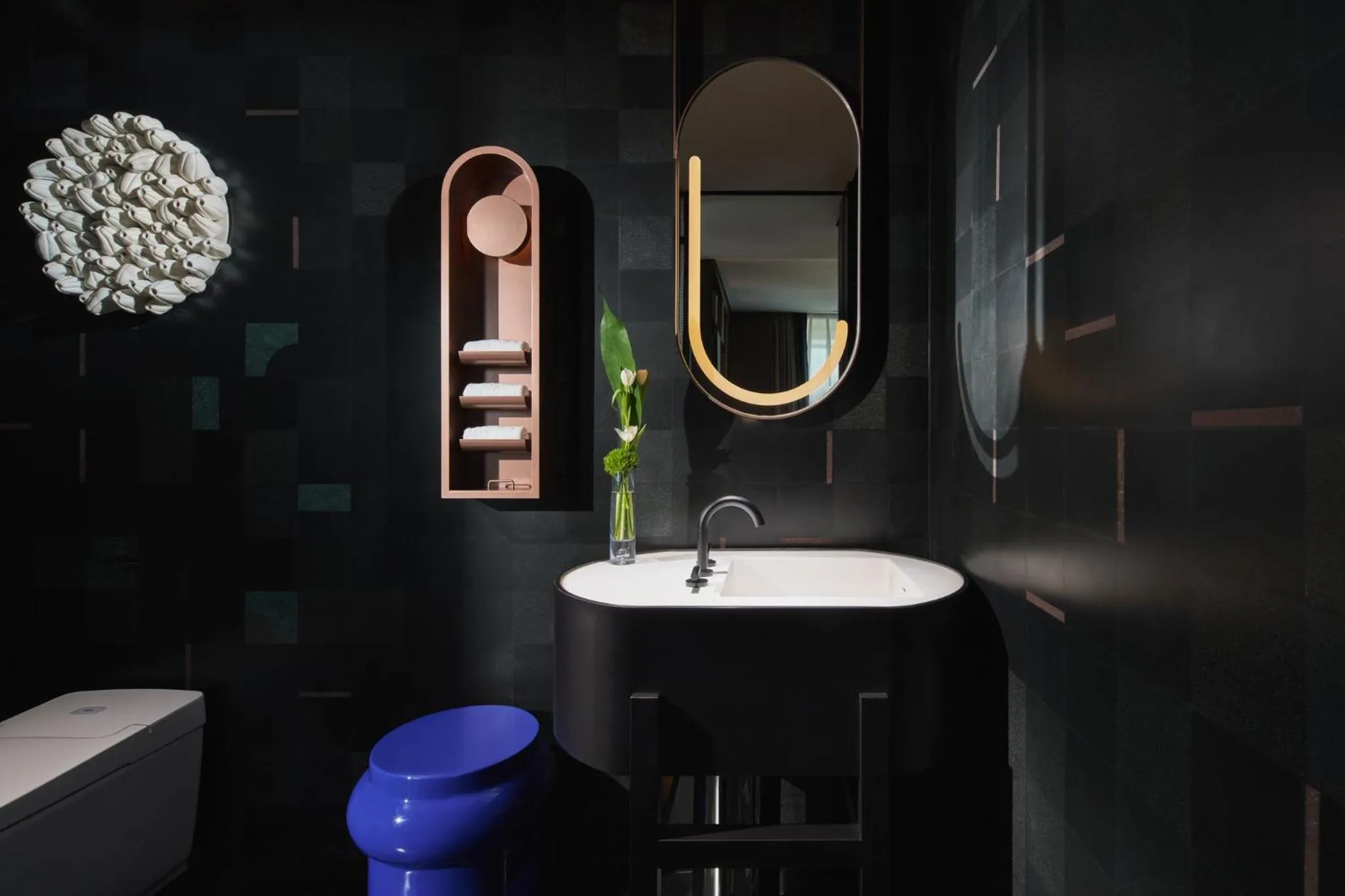 Bathroom in Hotel Indigo Ningbo Riverside by IHG