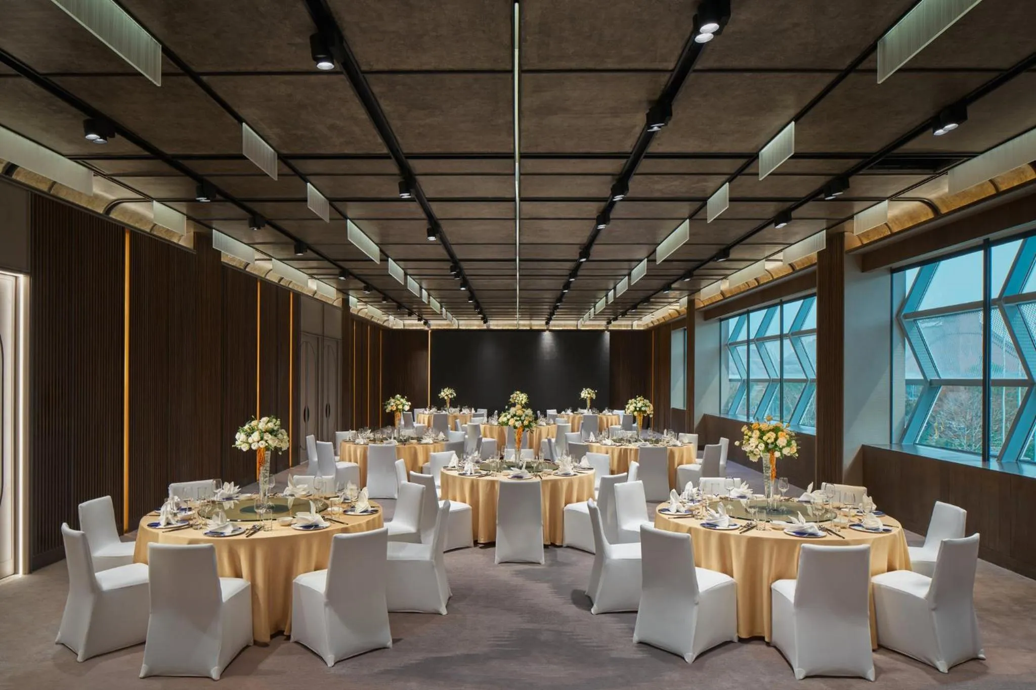 Banquet/Function facilities in Hotel Indigo Ningbo Riverside by IHG