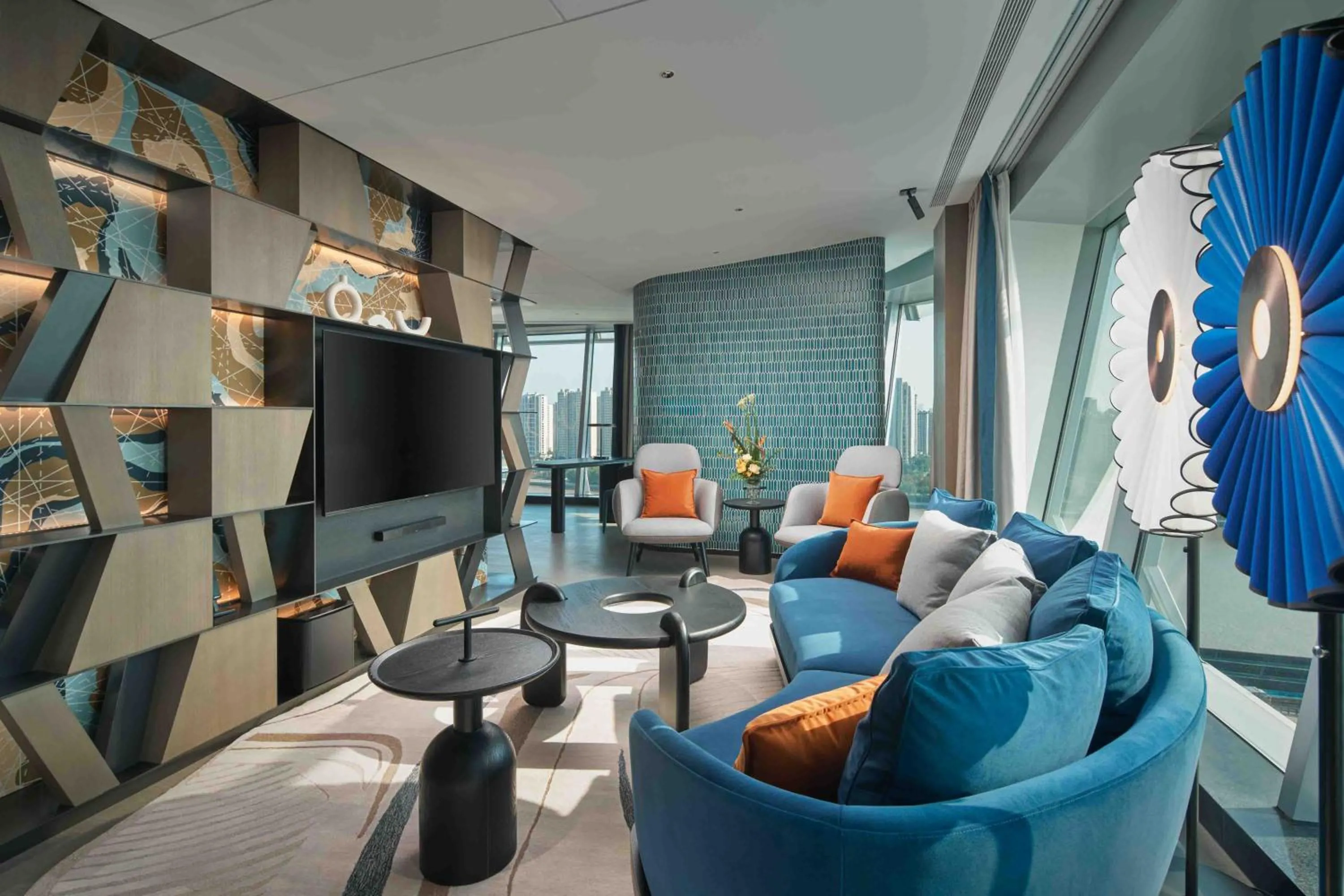 TV and multimedia in Hotel Indigo Ningbo Riverside by IHG