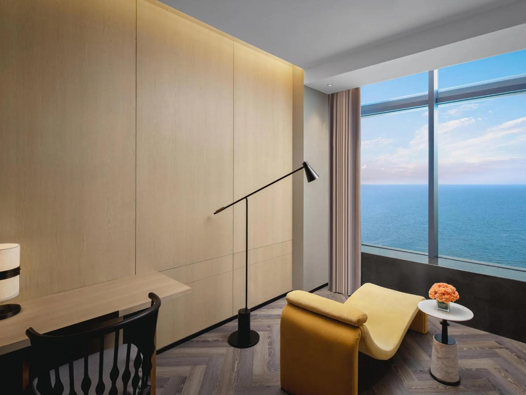 Photo of the whole room in Hotel Indigo Yantai Golden Coast by IHG