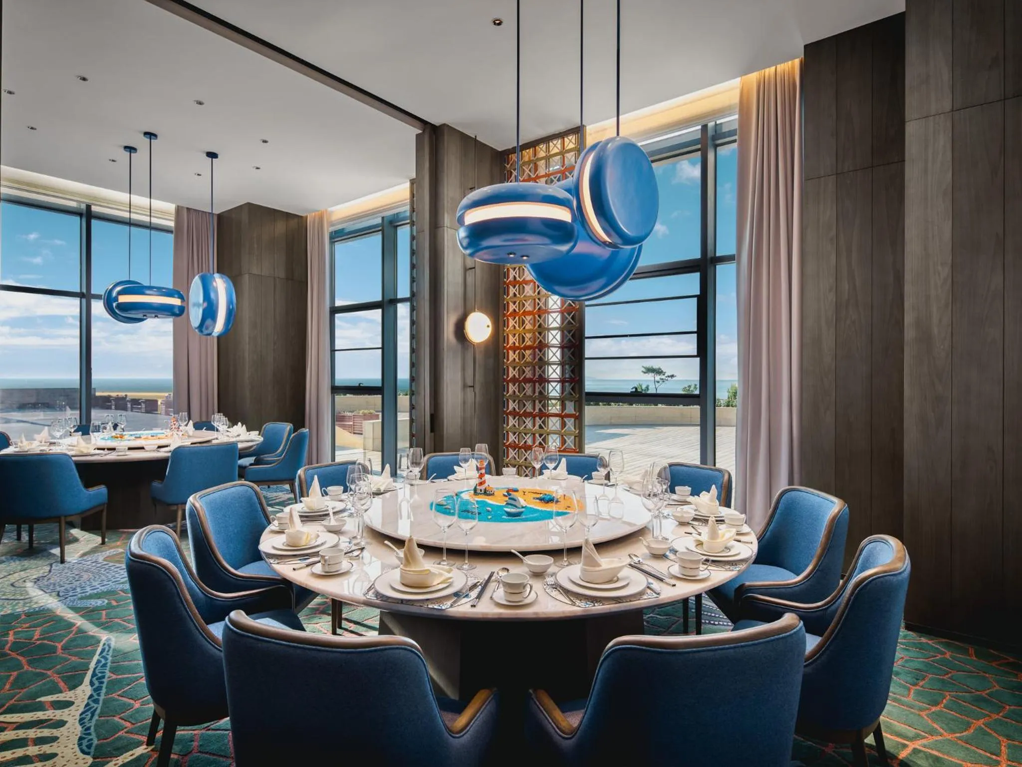 Restaurant/places to eat in Hotel Indigo Yantai Golden Coast by IHG