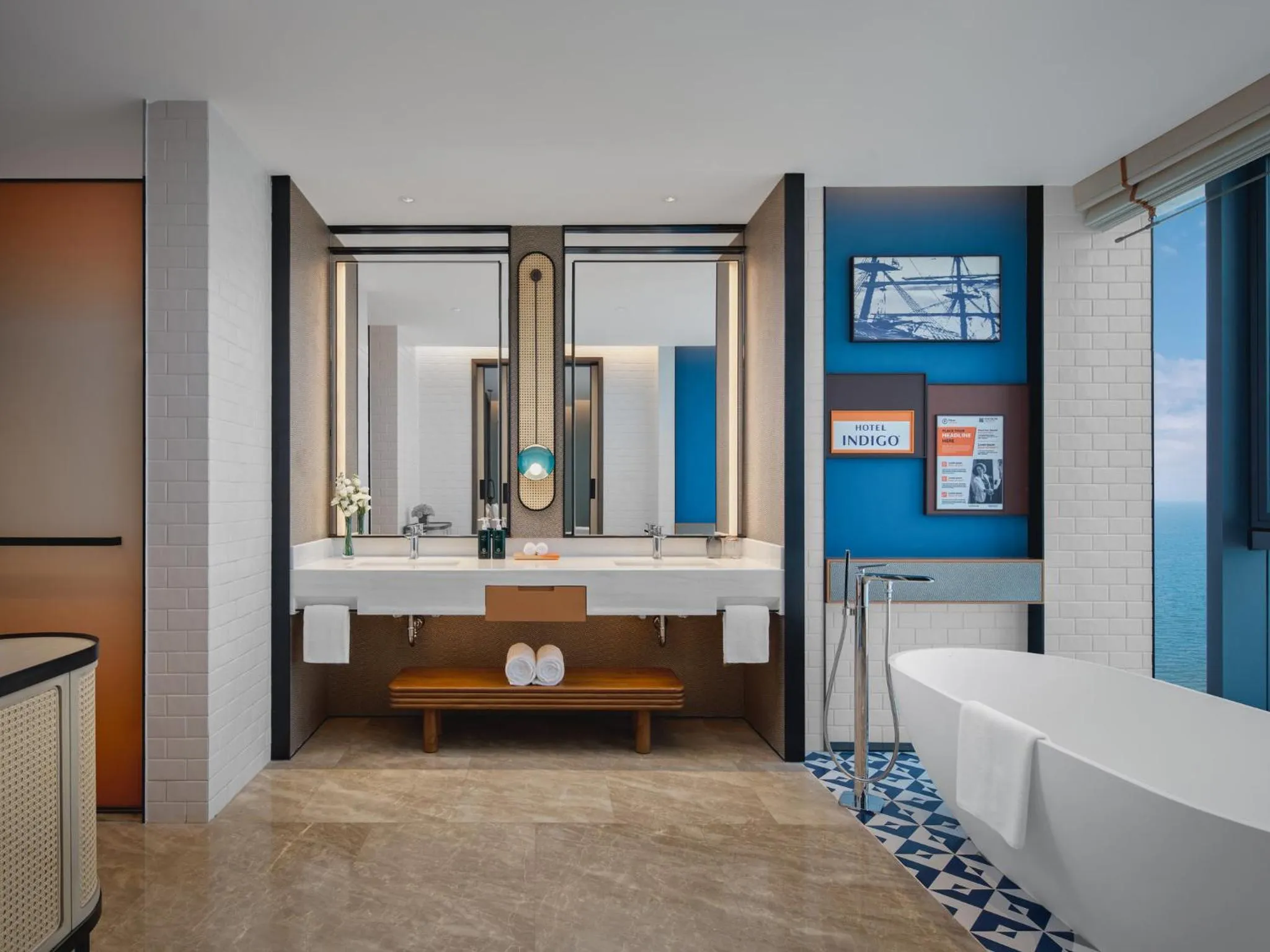 Photo of the whole room in Hotel Indigo Yantai Golden Coast by IHG