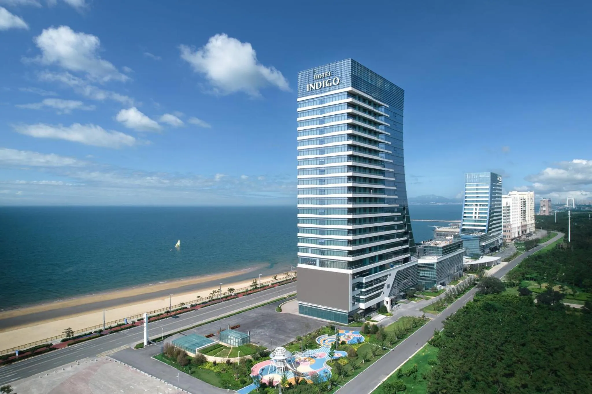 Property building in Hotel Indigo Yantai Golden Coast by IHG
