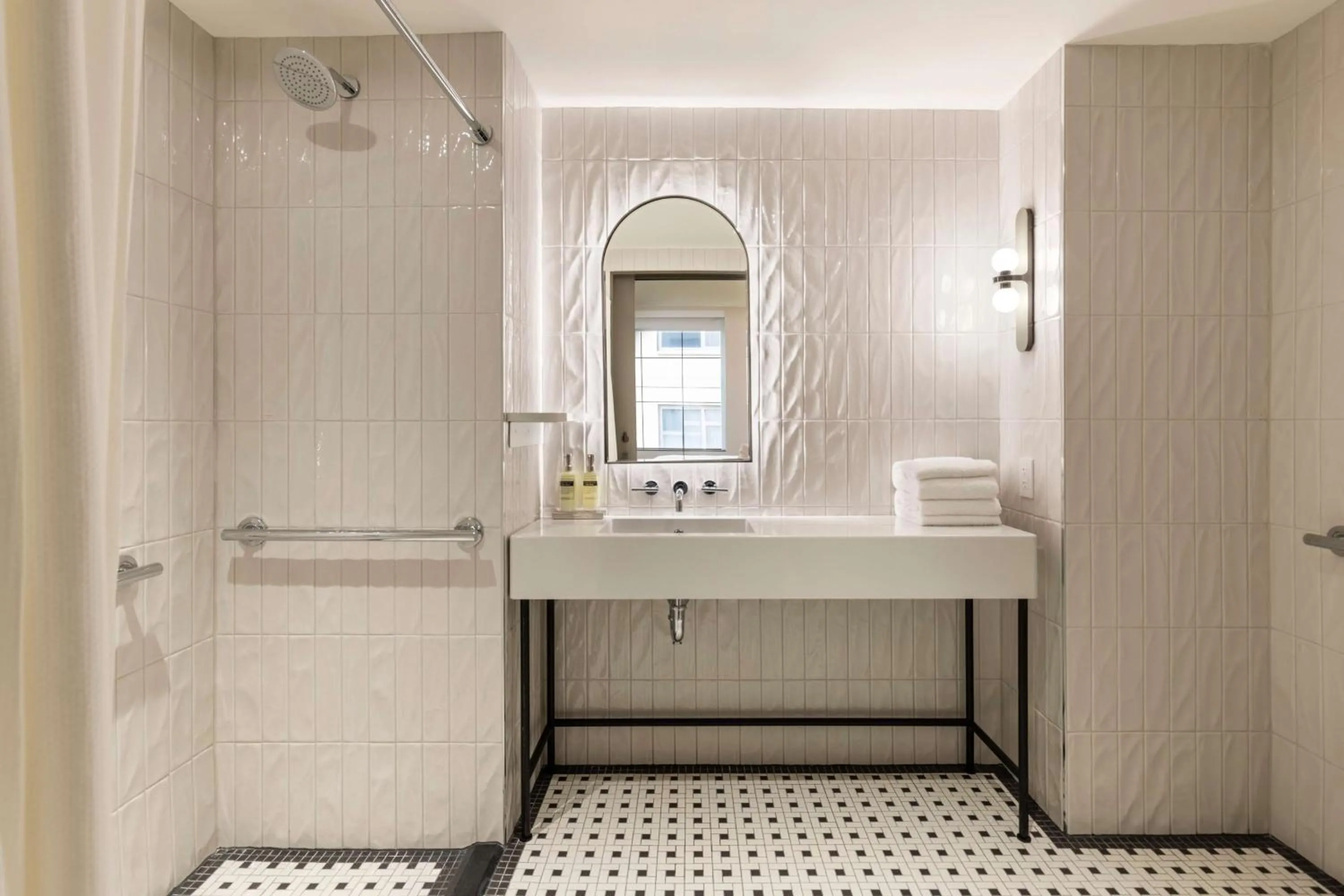 Bathroom in Arlo Washington DC