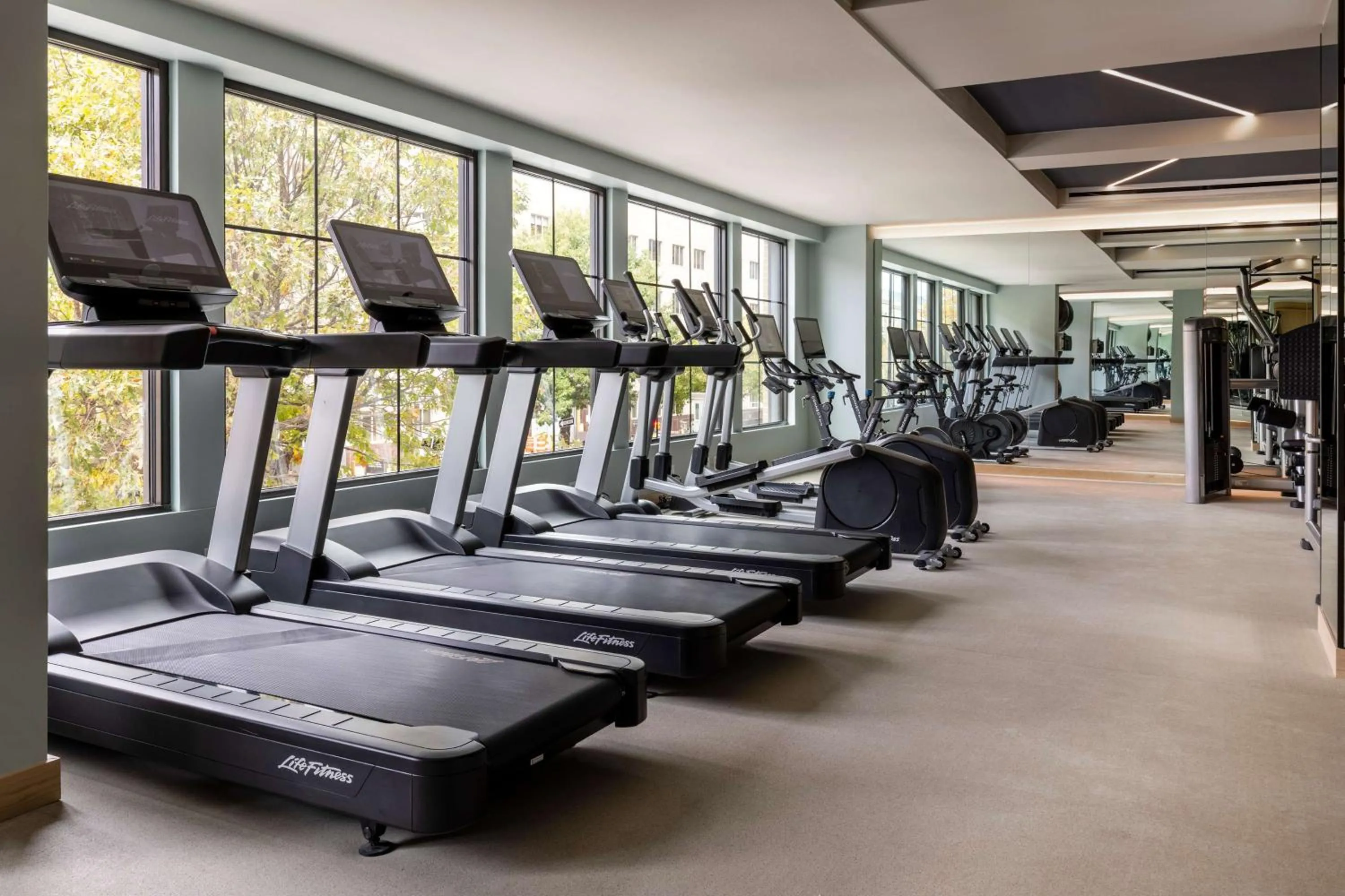 Fitness centre/facilities in Arlo Washington DC