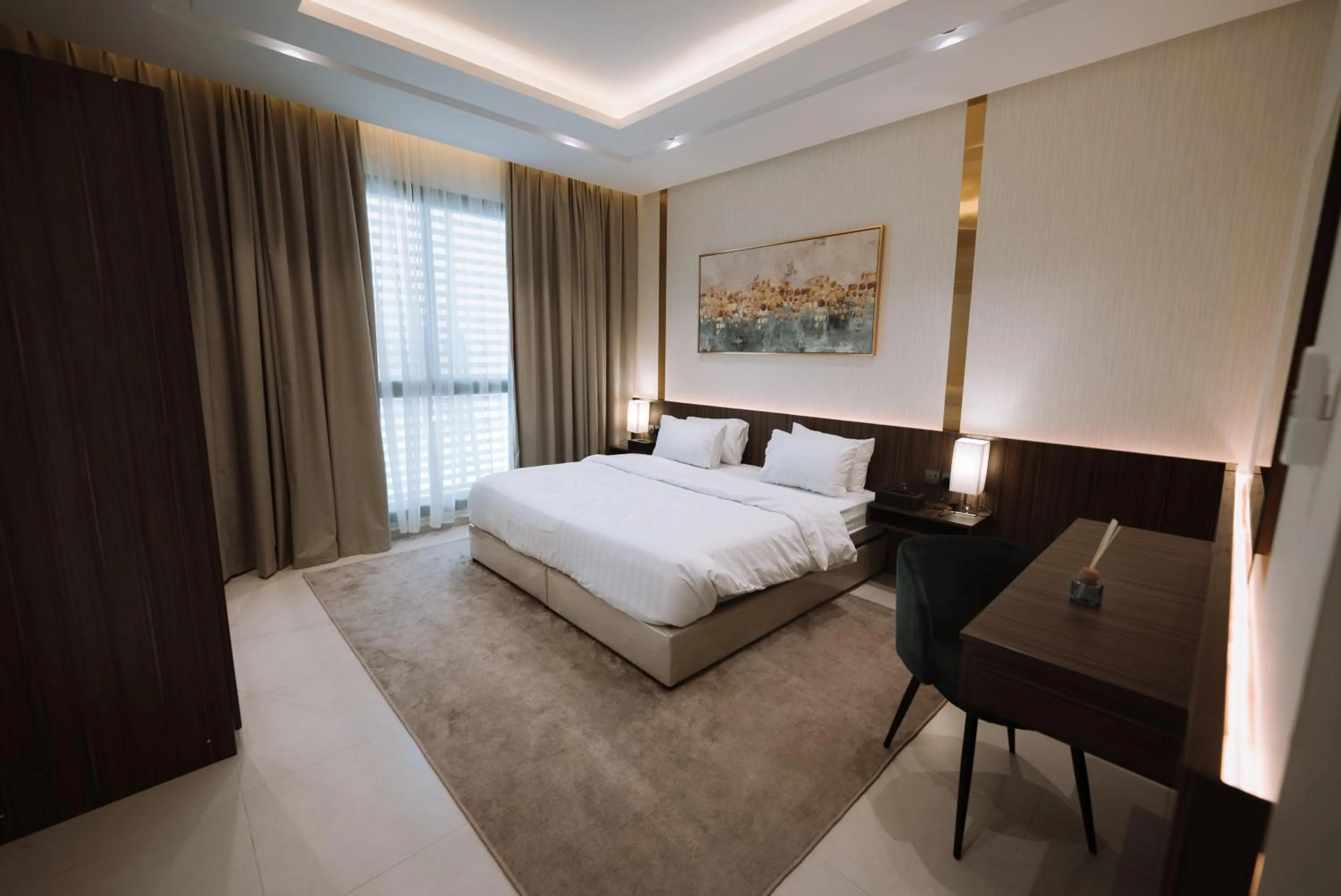 Bedroom, Bed in Riyadh Luxury Hotel