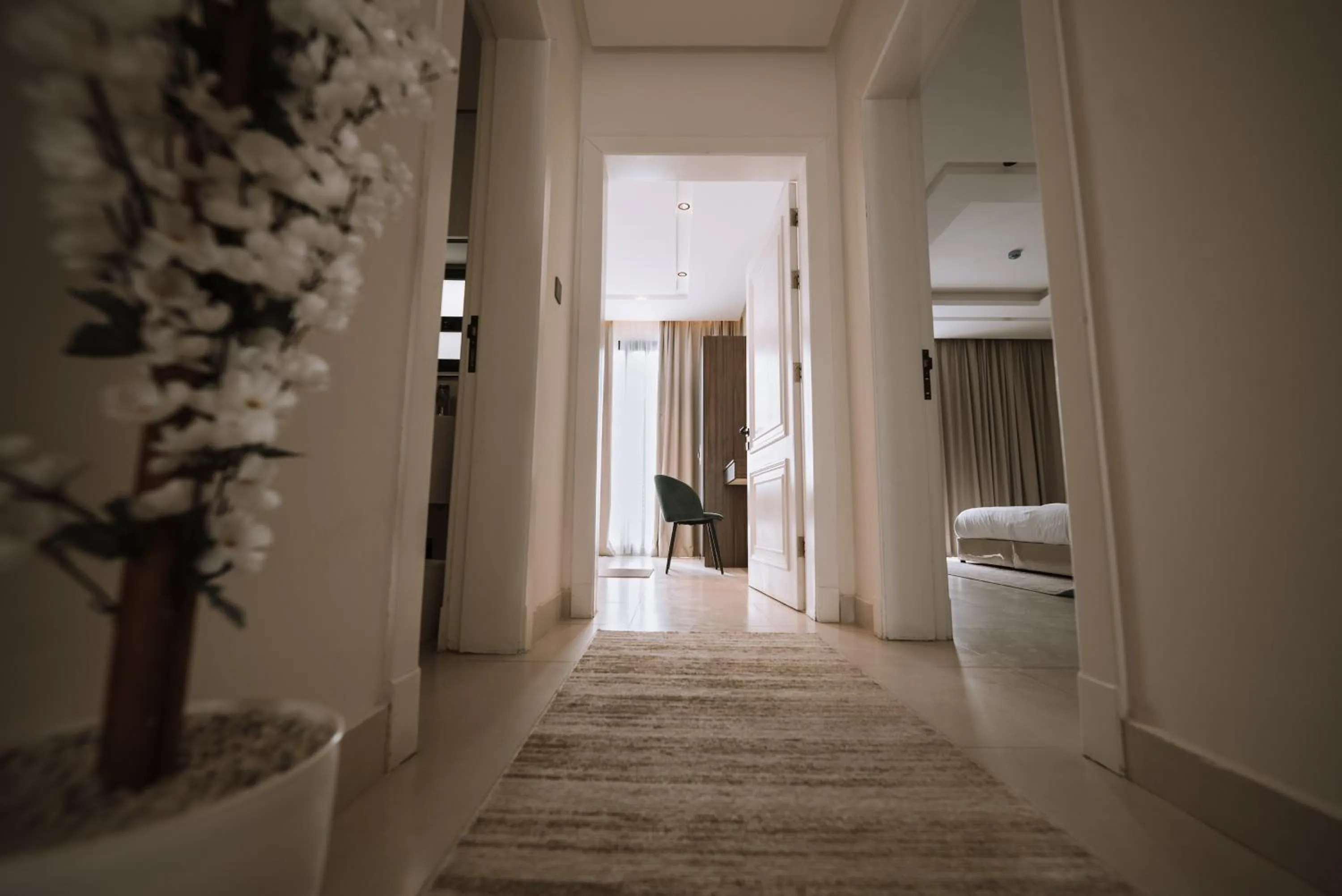 Photo of the whole room in Riyadh Luxury Hotel