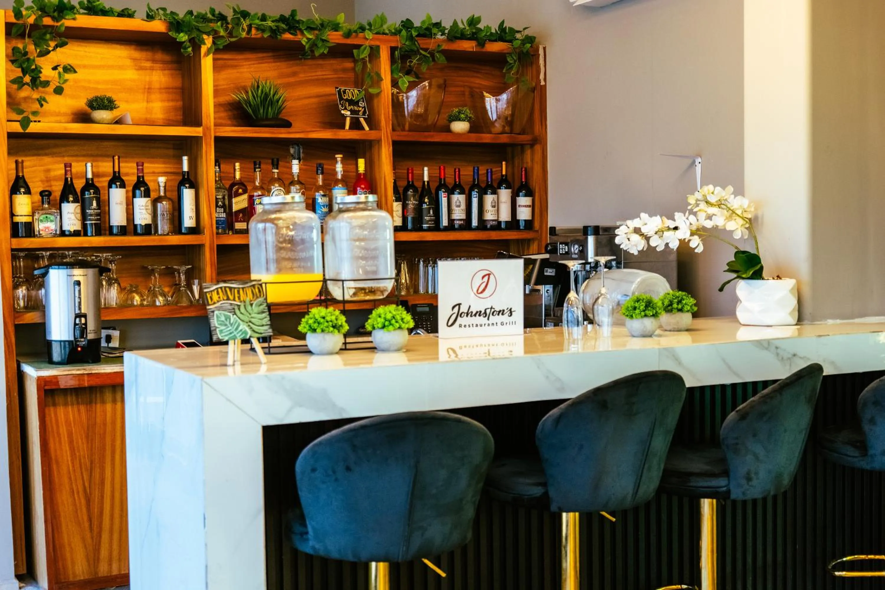 Restaurant/places to eat in Esplendor by Wyndham Los Mochis Country Place