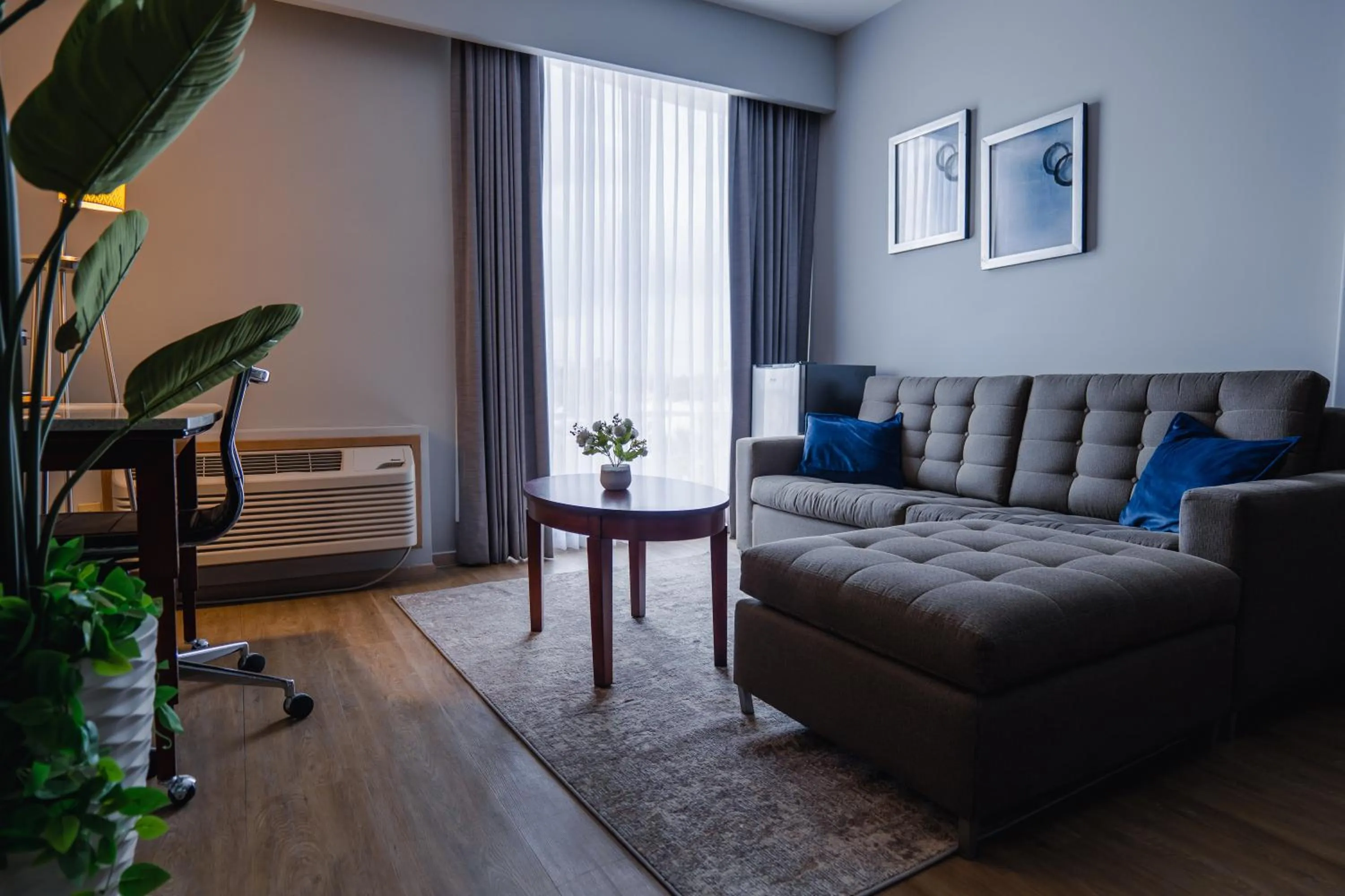 Living room in Esplendor by Wyndham Los Mochis Country Place