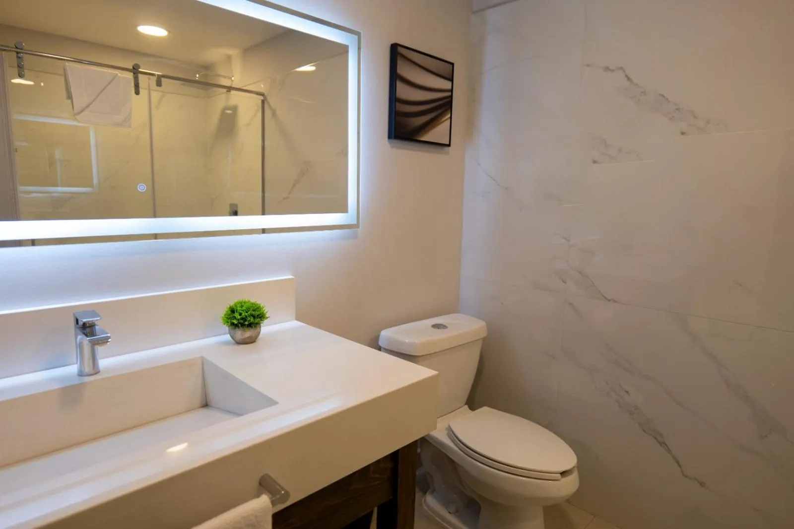 Shower in Esplendor by Wyndham Los Mochis Country Place