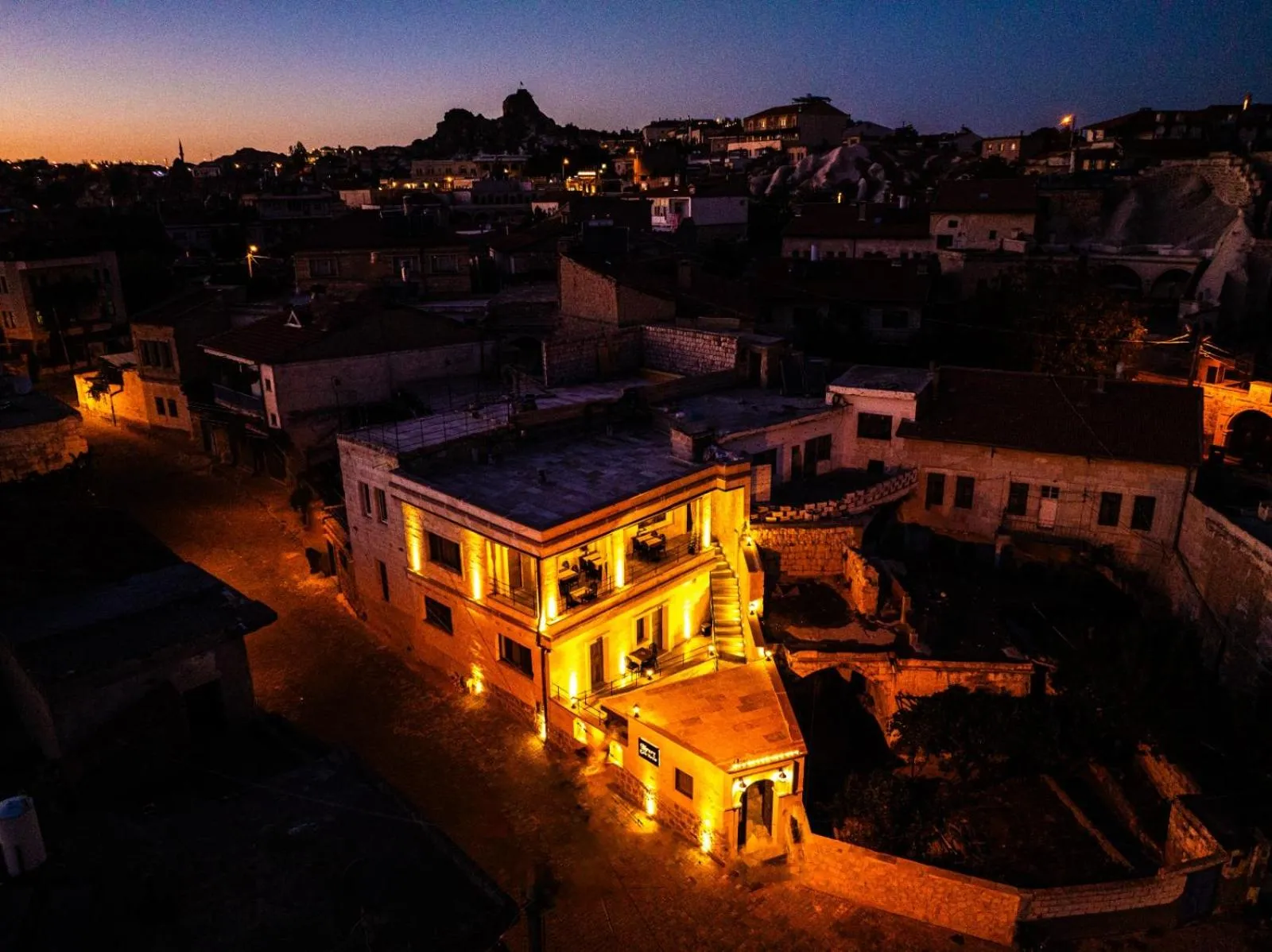 Property building in Library Cave House