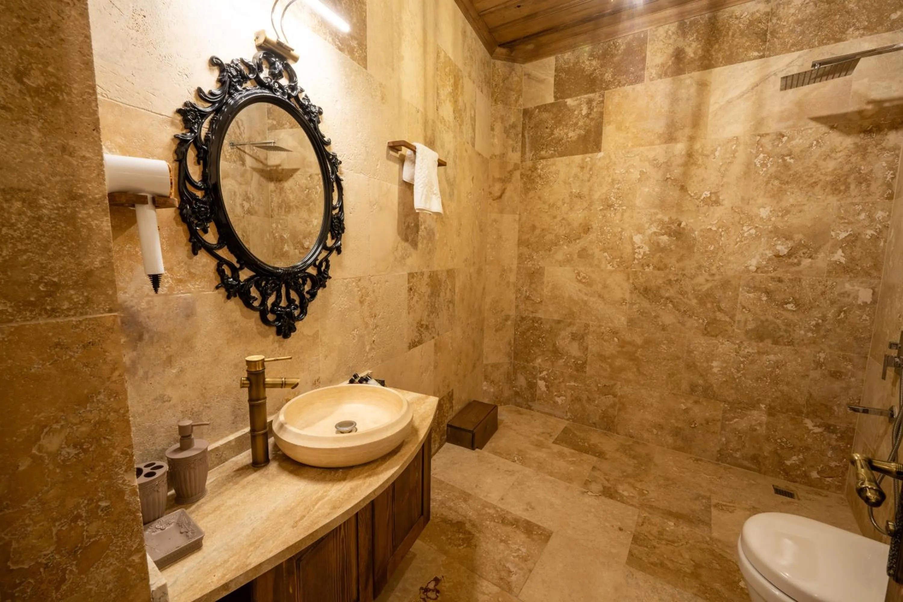 Shower in Library Cave House