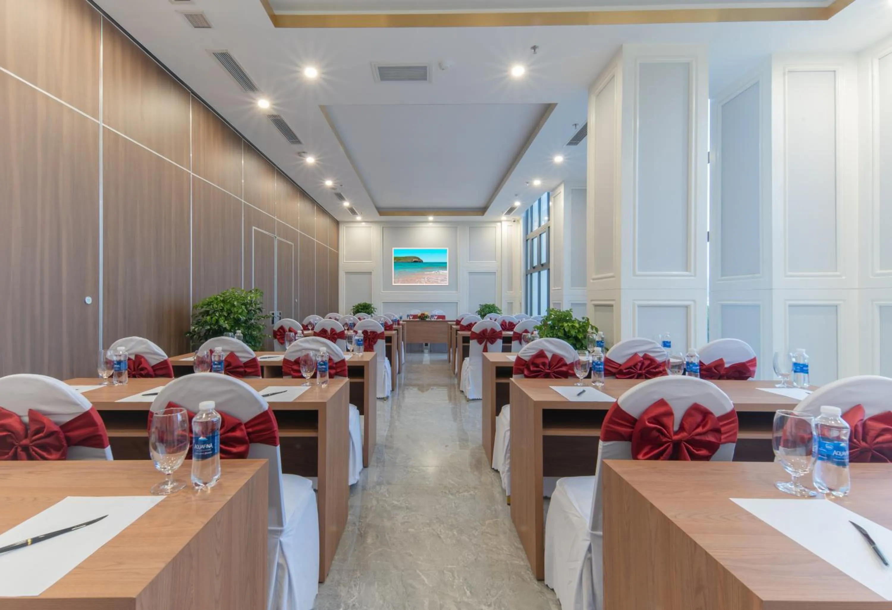 Meeting/conference room in Avari Hotel