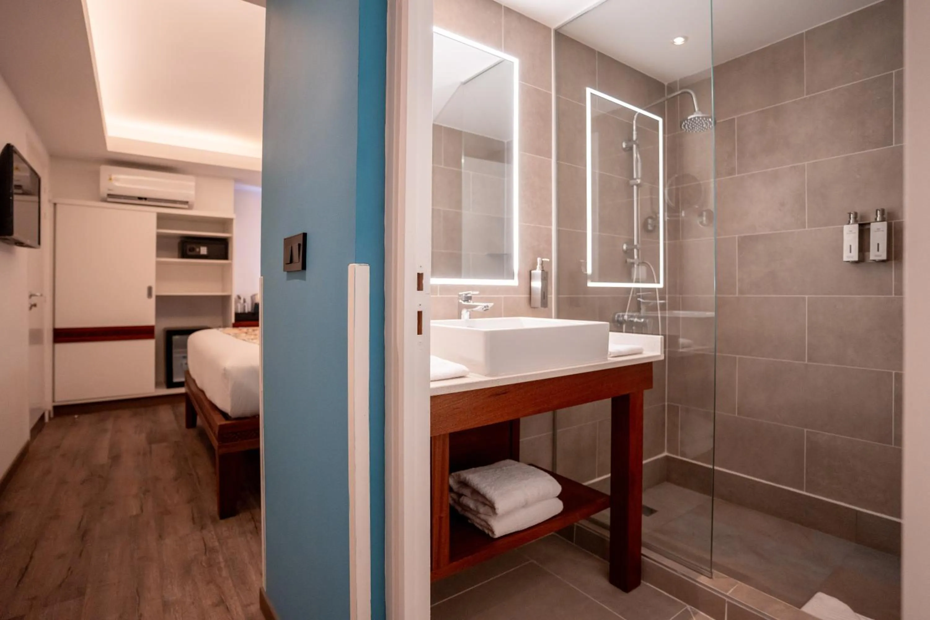 Bed in Maitai Express Tahiti