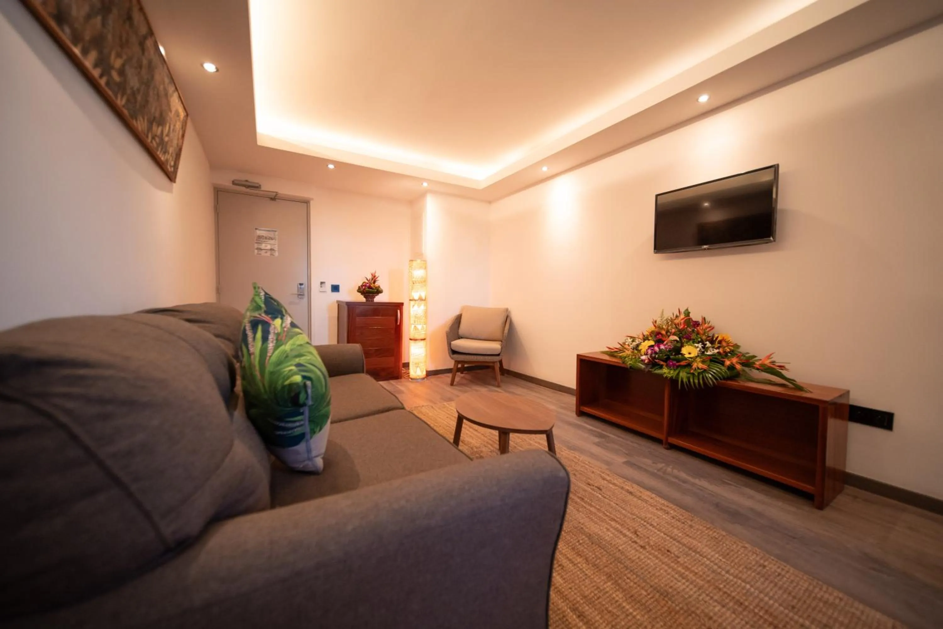 TV and multimedia in Maitai Express Tahiti