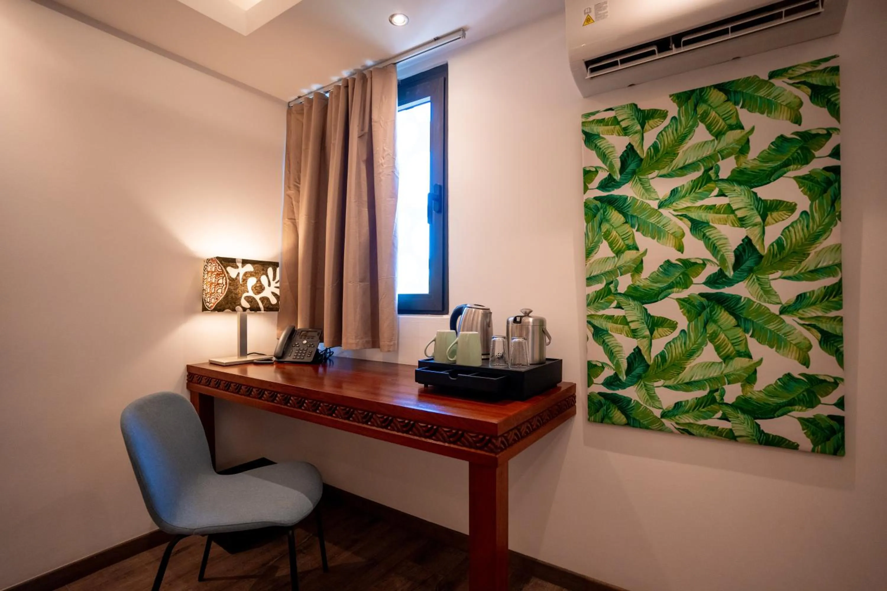 air conditioner in Maitai Express Tahiti