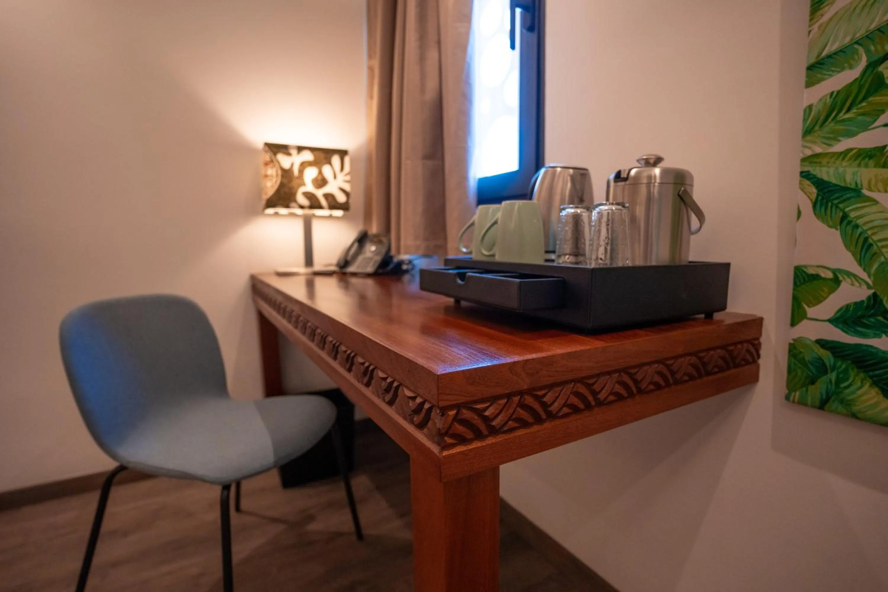 Coffee/tea facilities in Maitai Express Tahiti