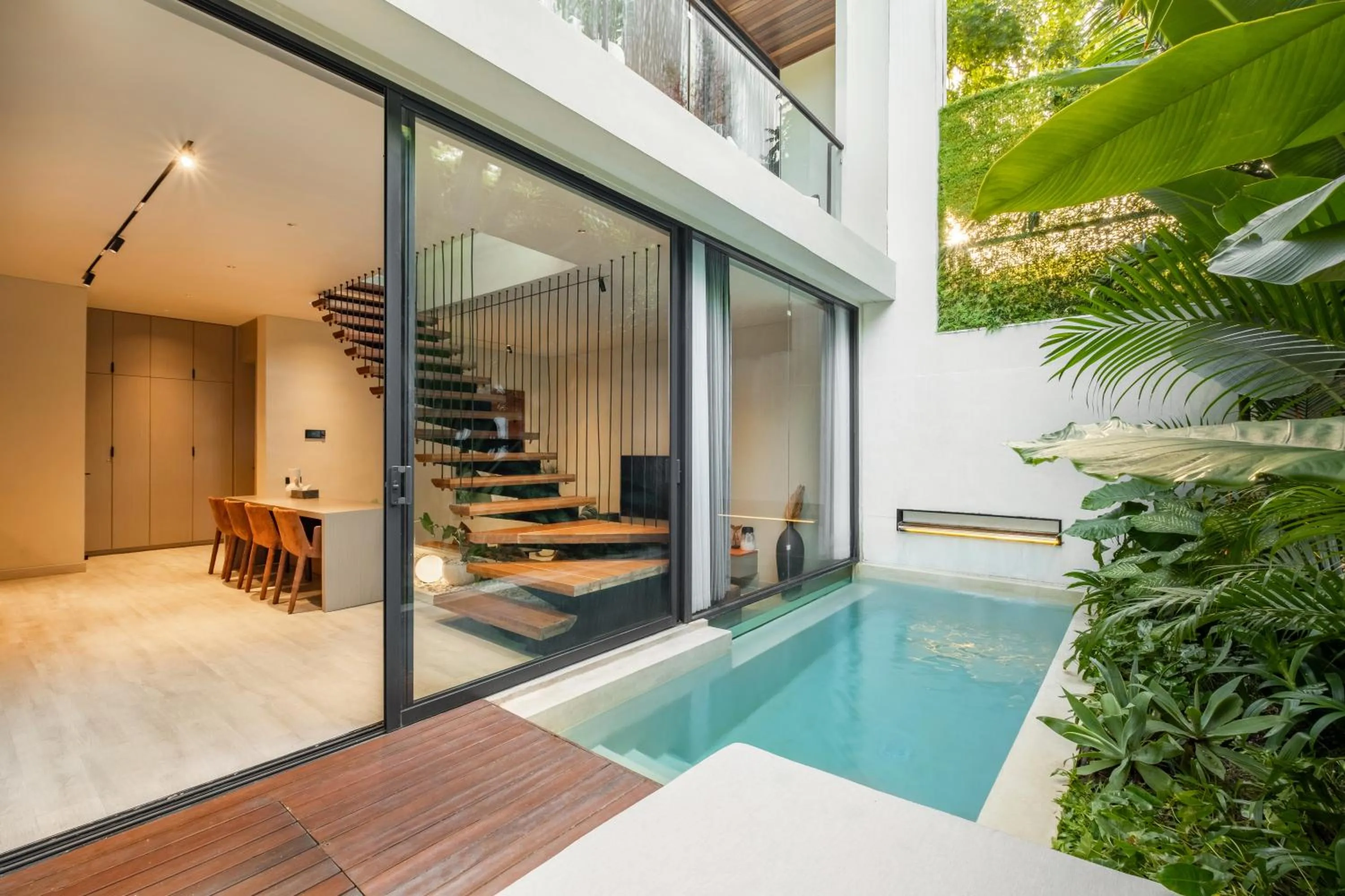 Swimming pool in Alex Villas Complex N4