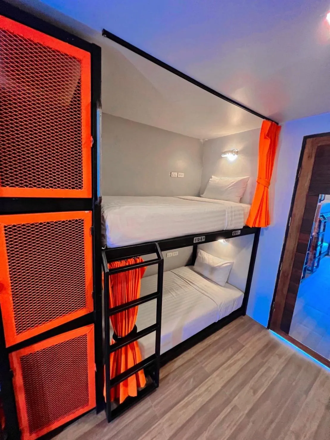 Bed in Ubox samui hostel & Bungalow - Chaweng beach