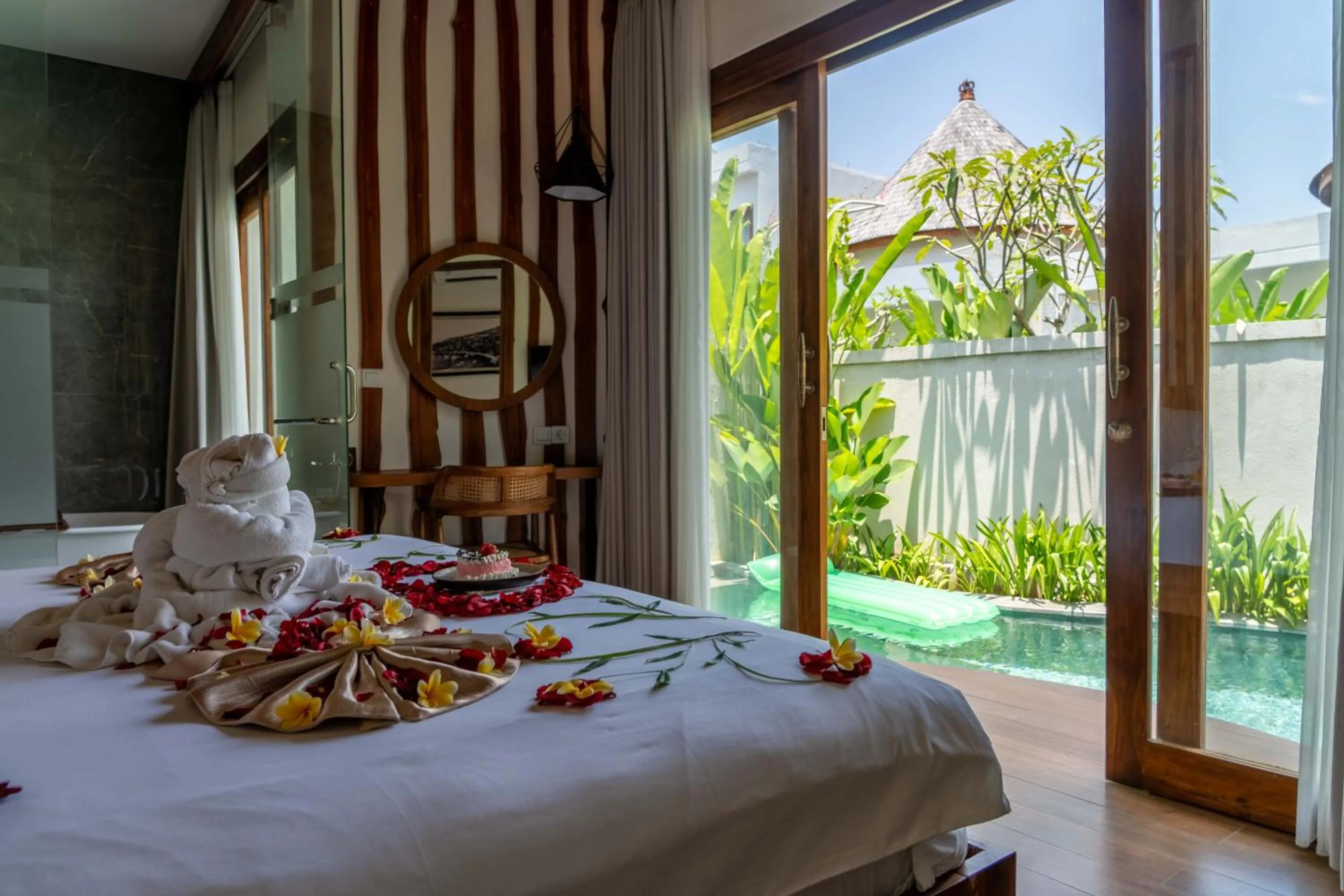 View (from property/room), Bed in The Prime Canggu Bali by Kanaya Hospitality