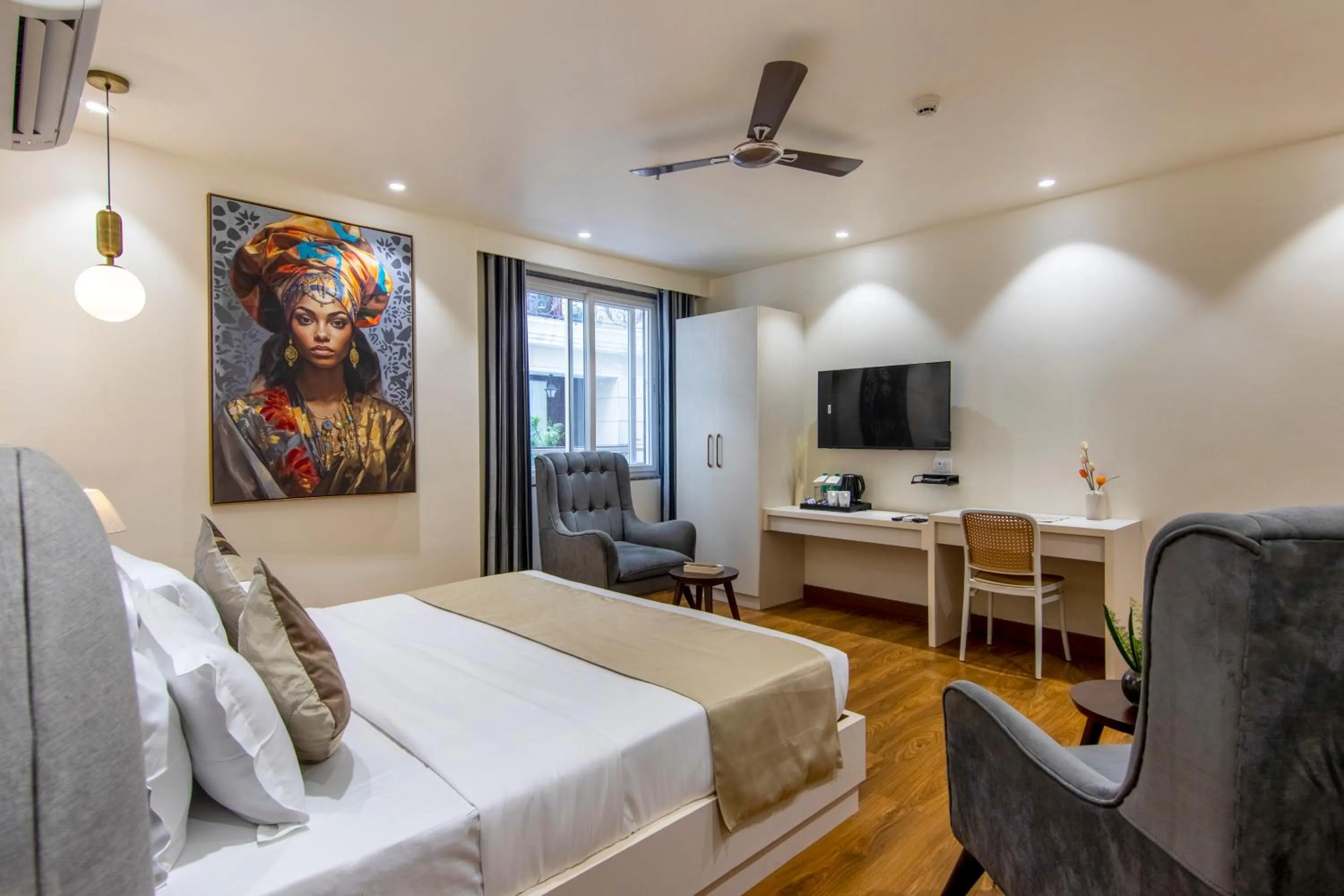 Bed in The Orion Elite - Green Park